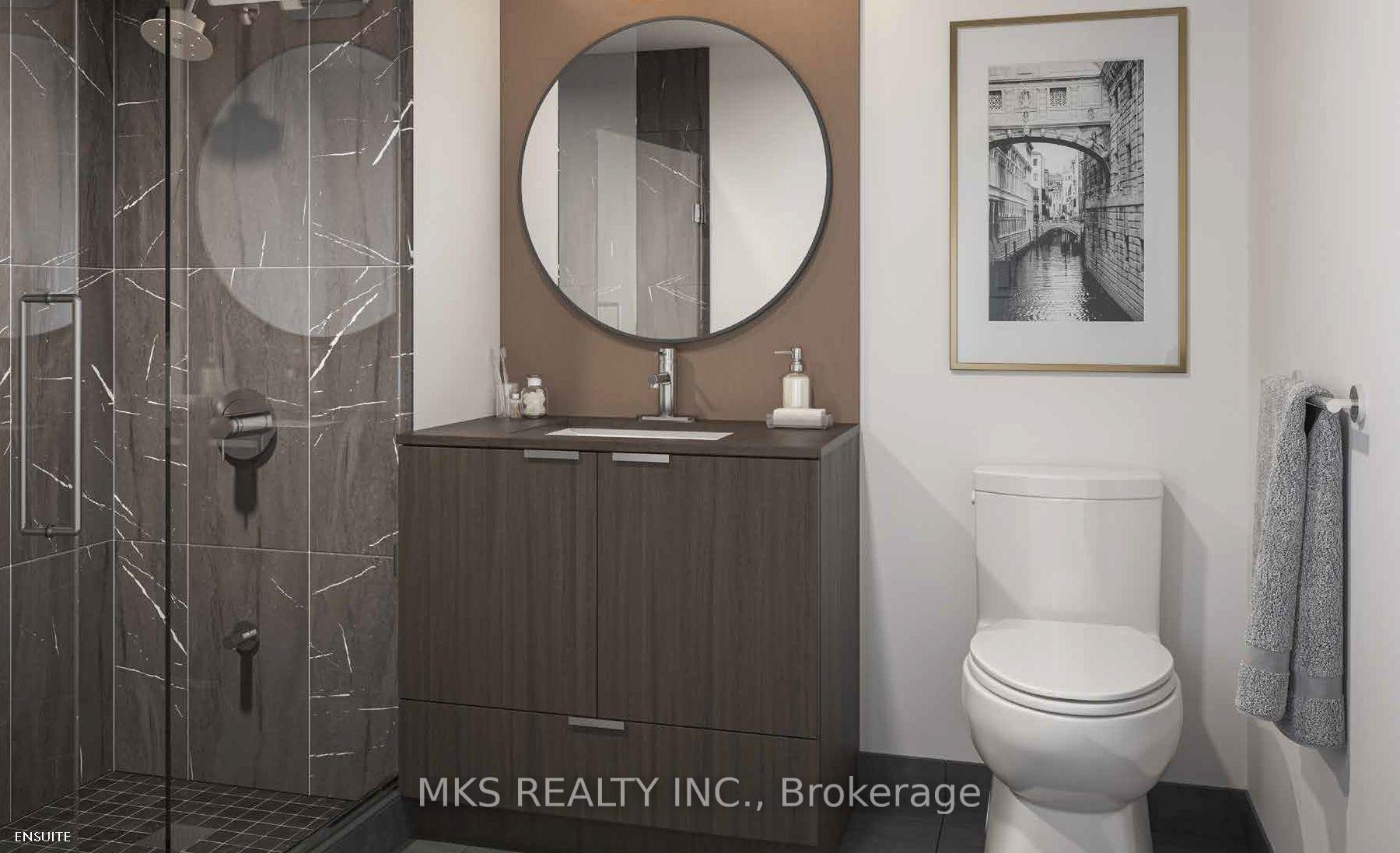 3 Bedrooms Condo at 771 Yonge,  Toronto For sale