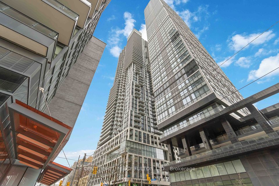 251 Jarvis