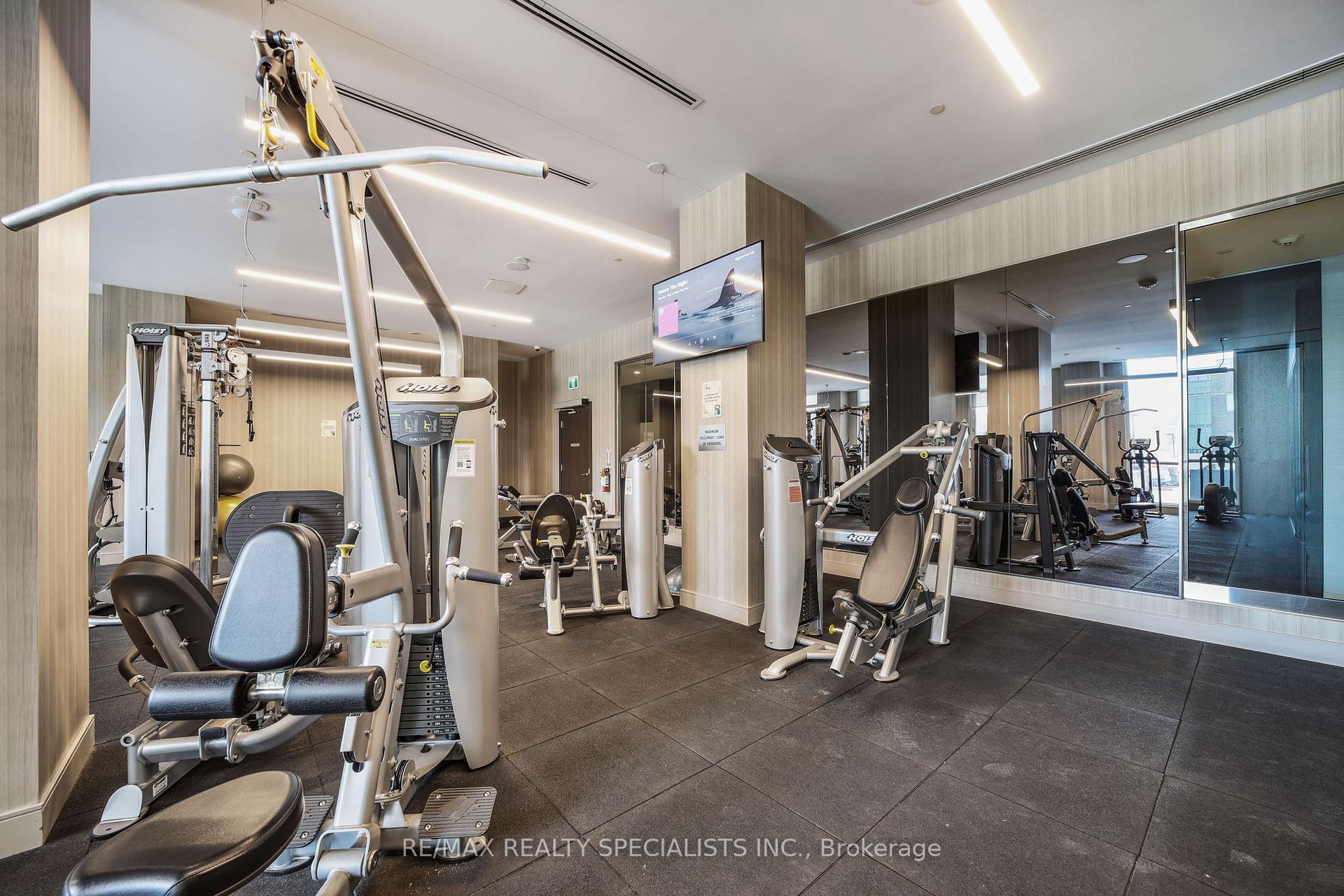 1 Bedroom Condo at 8 Nahani,  Mississauga For sale