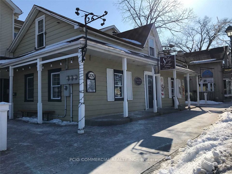 209 Main Unionville