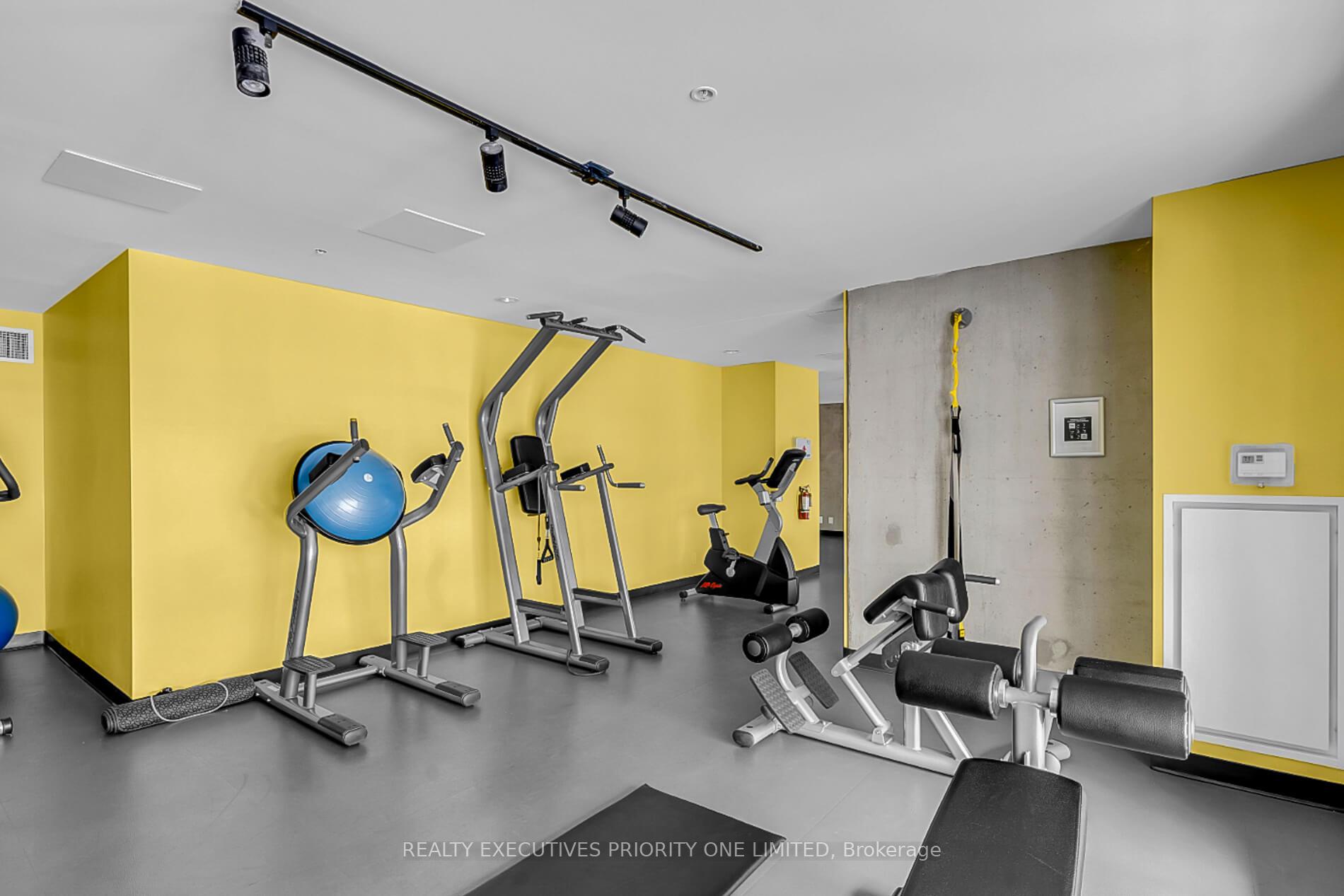 1 Bedroom Condo at 39 Brant, Toronto For sale