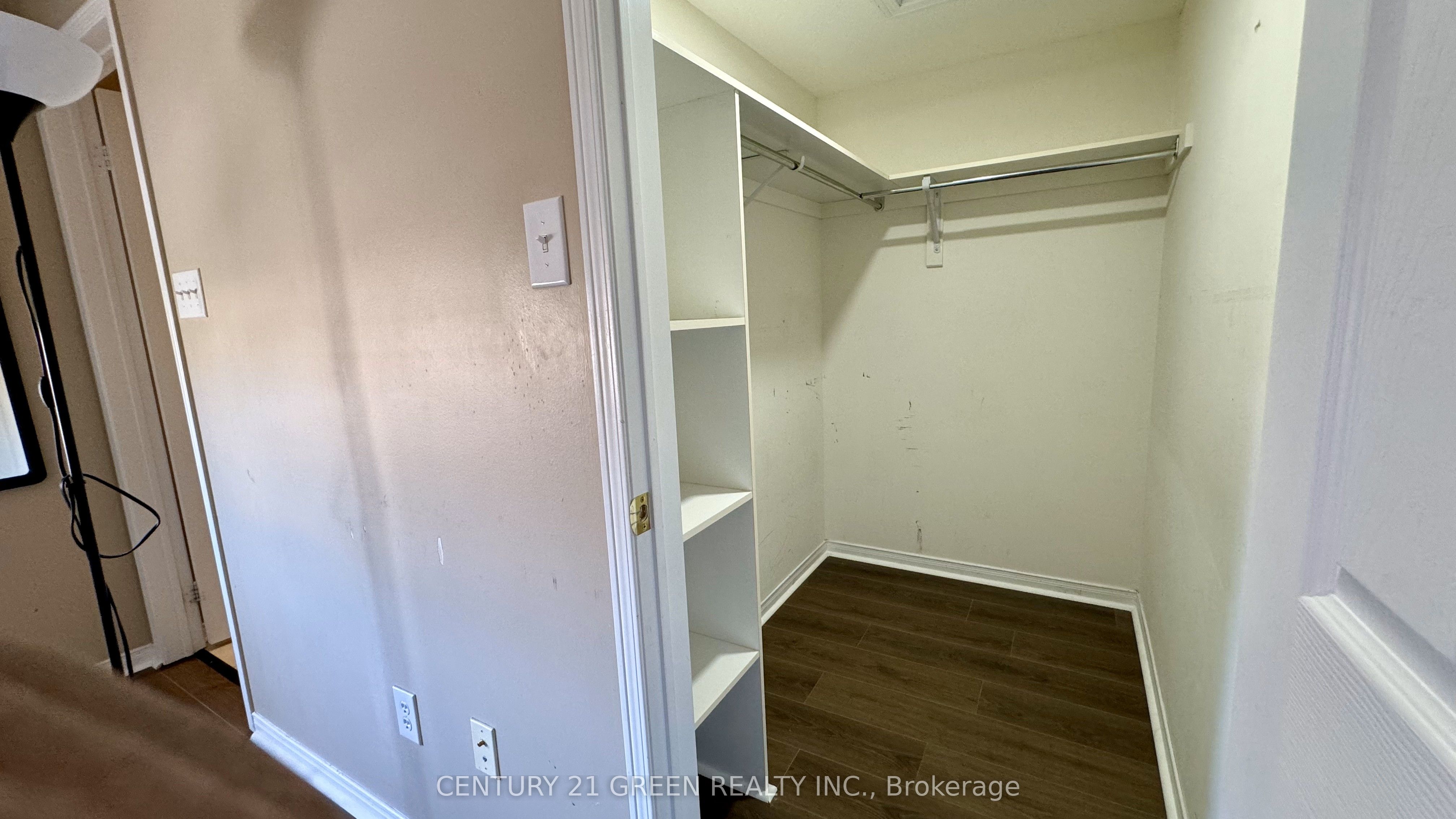 3056 Eglinton Avenue W, #61