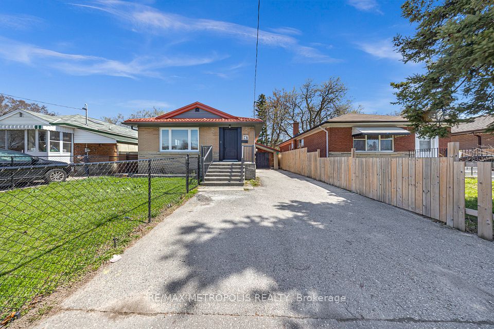 769 Markham