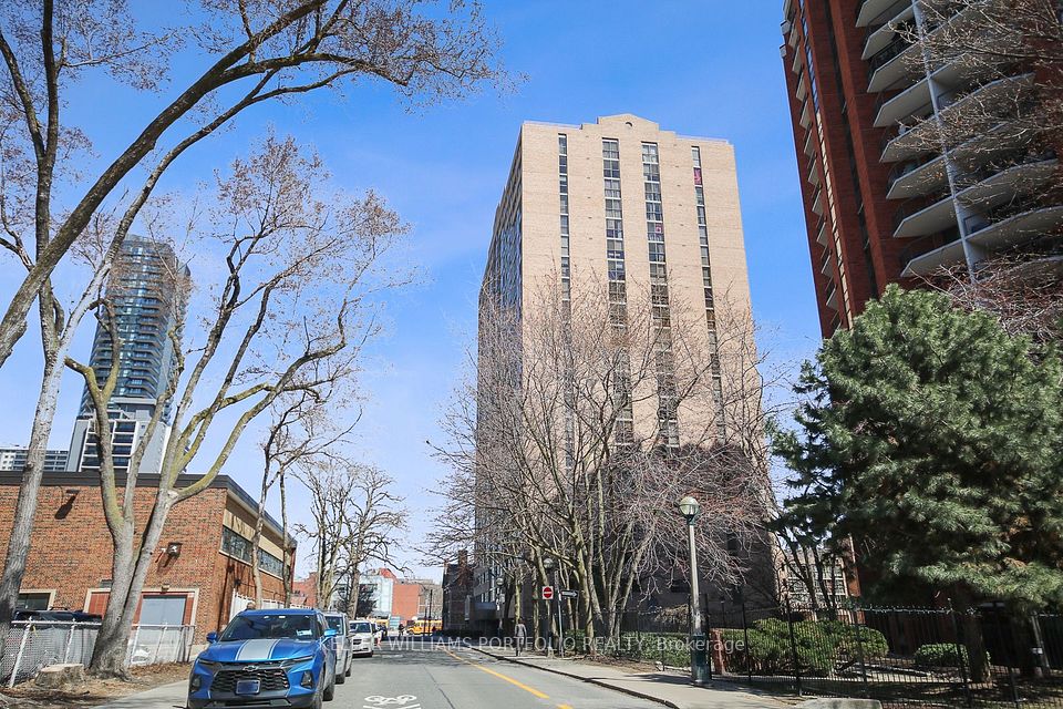 15 Maitland Place