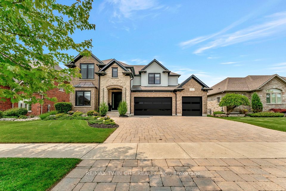537 Deer Ridge