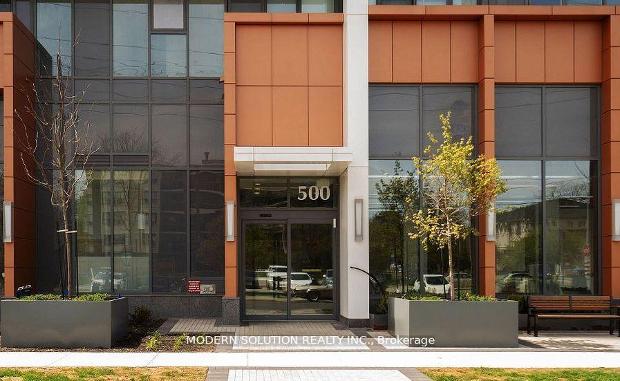 2 Bedrooms Condo at 500 Brock, Burlington For sale