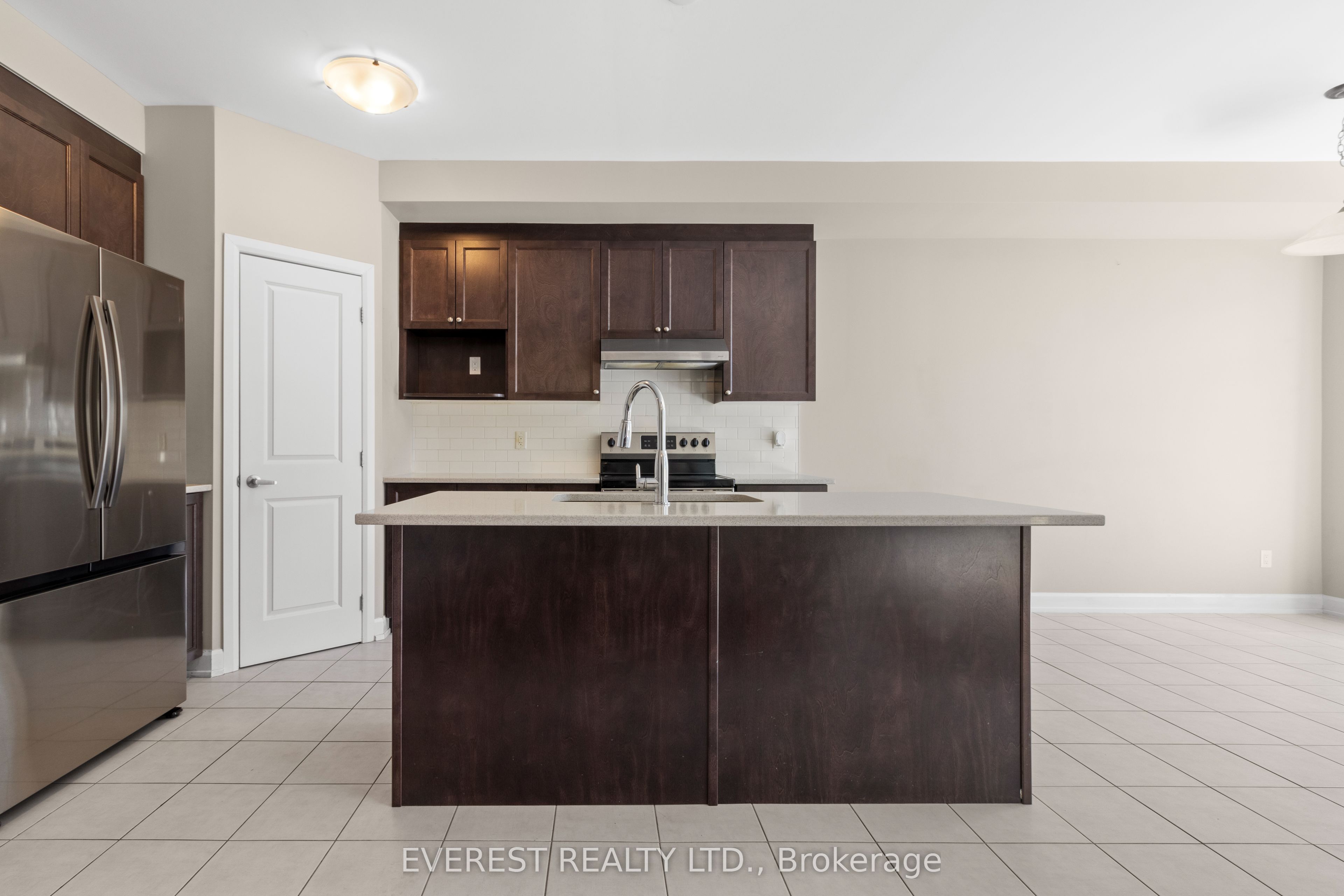280 Aquarium Avenue, OrleansCumberlandandArea, ON K4A 1L3