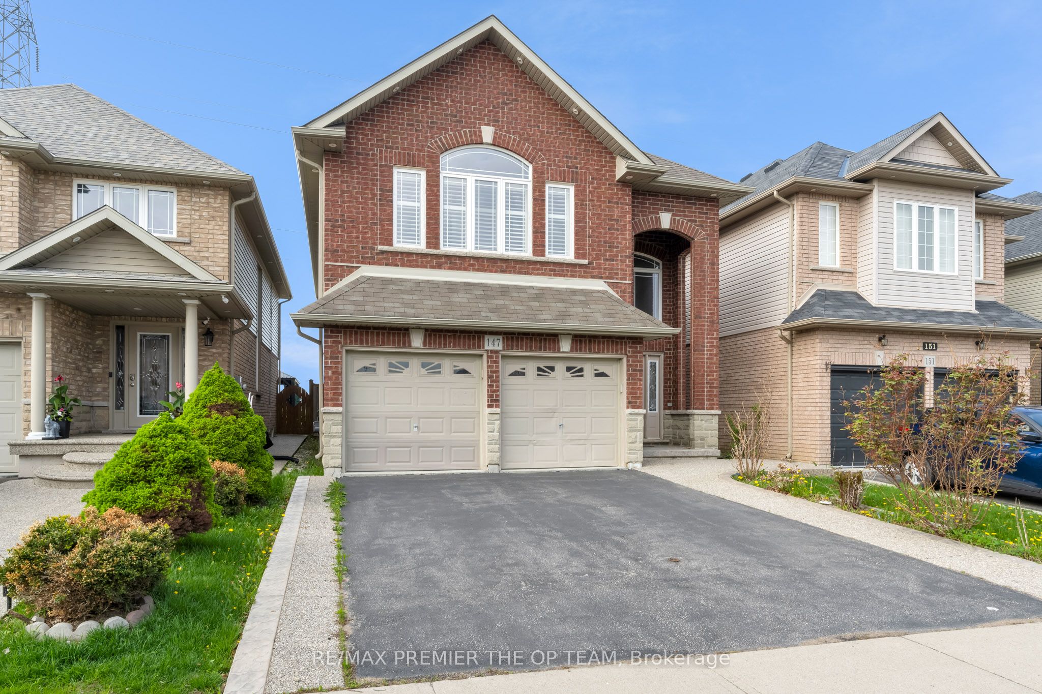 147 Pelech Crescent N