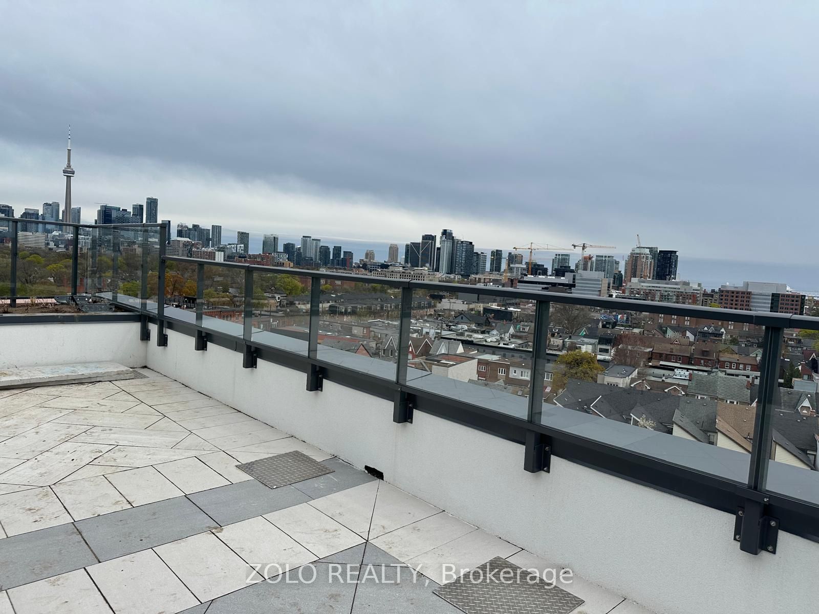 5 Lakeview Avenue, #320