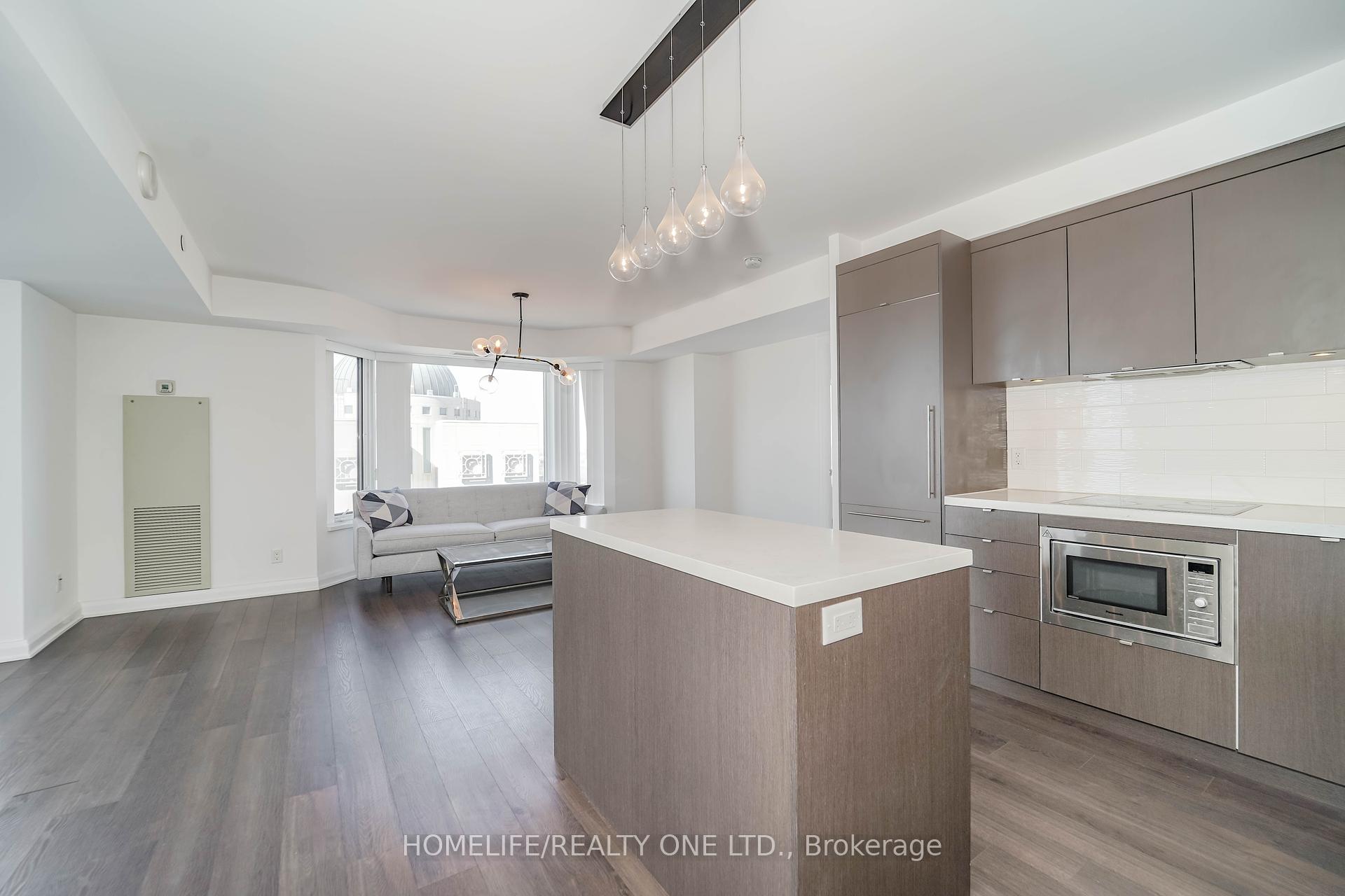 2 Bedrooms Condo at 155 Yorkville, Toronto For sale
