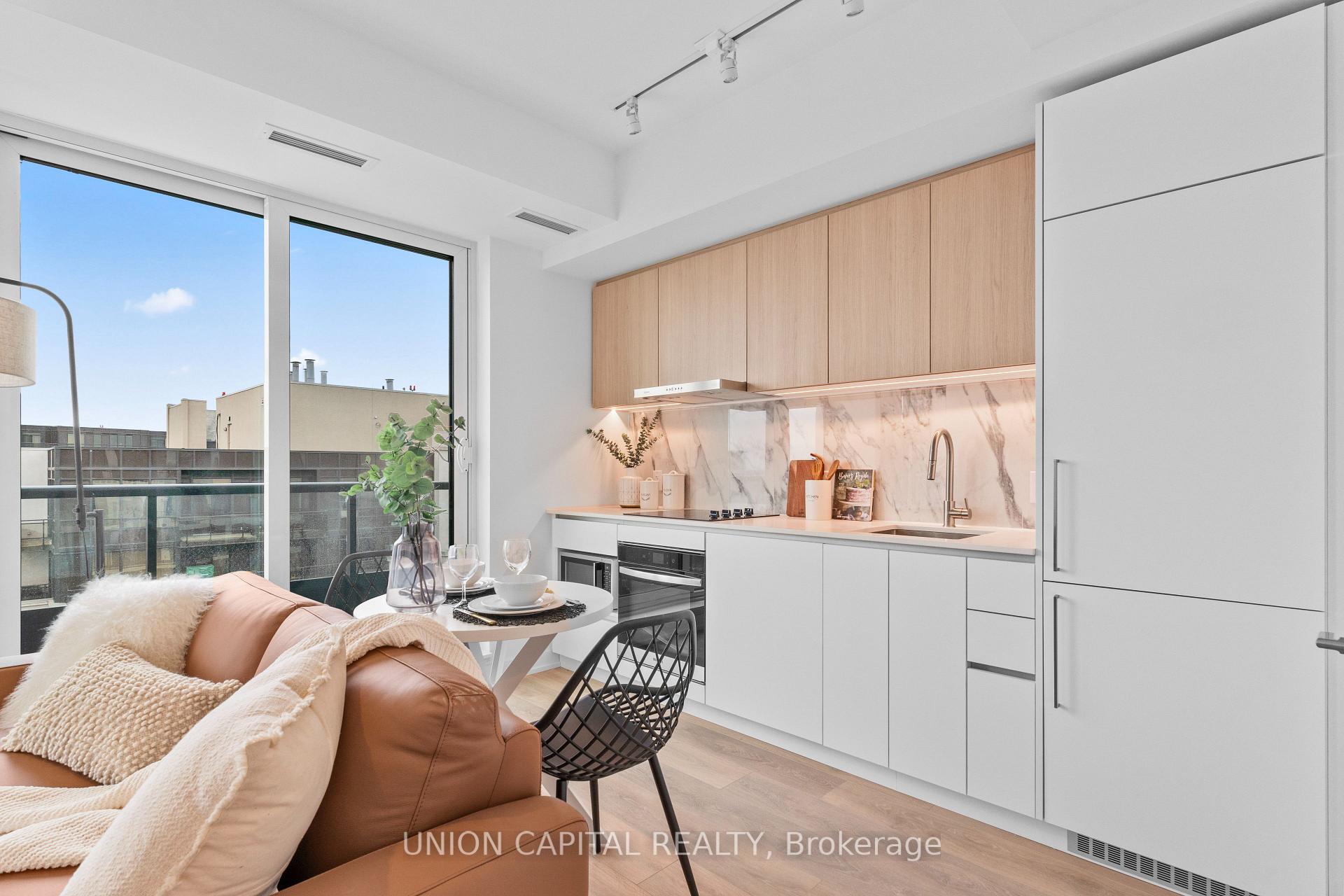 2 Bedrooms Condo at 1100 Sheppard, Toronto For sale