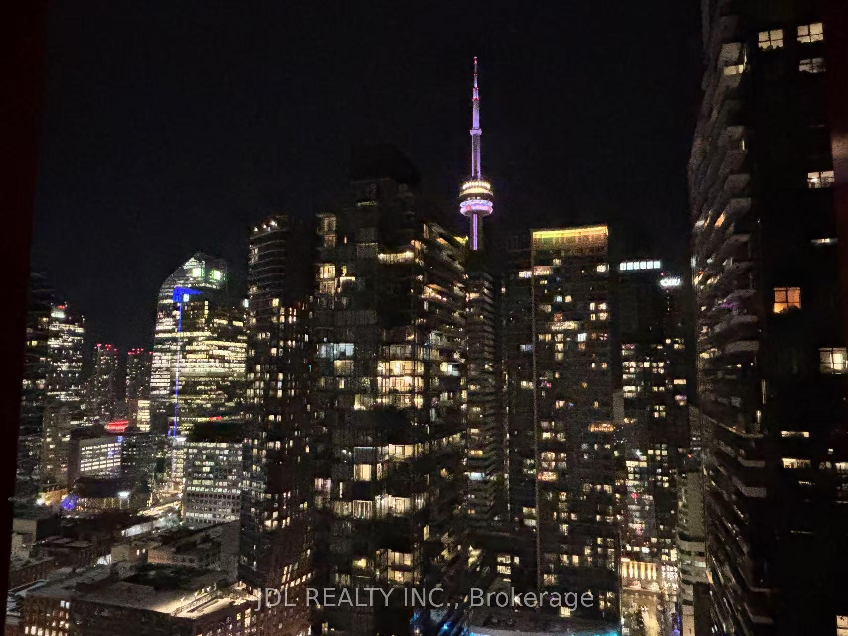 2 Bedrooms Condo at 318 Richmond, Toronto For sale