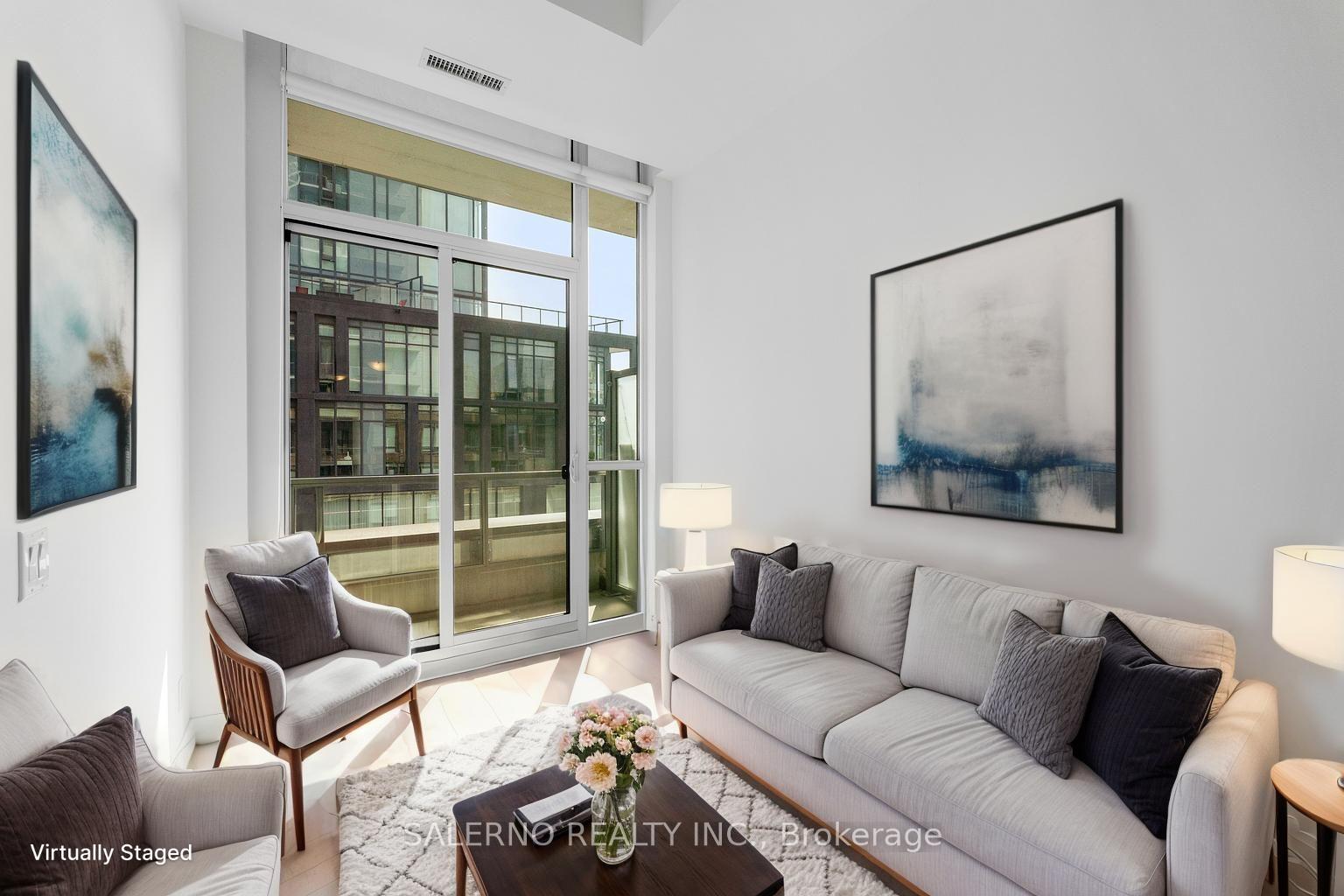 2 Bedrooms Condo at 120 Parliament, Toronto For sale