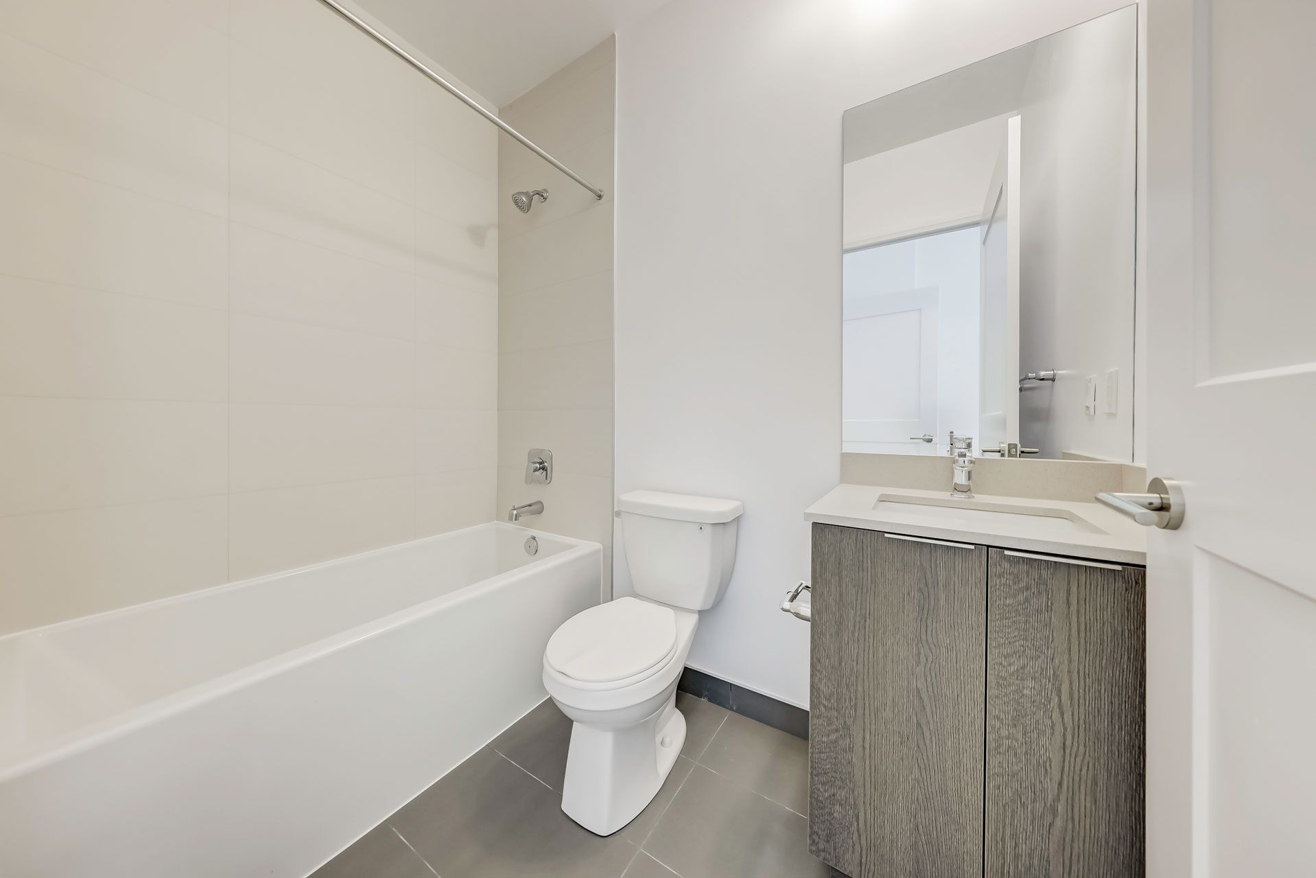 50 Dunfield Avenue TH116