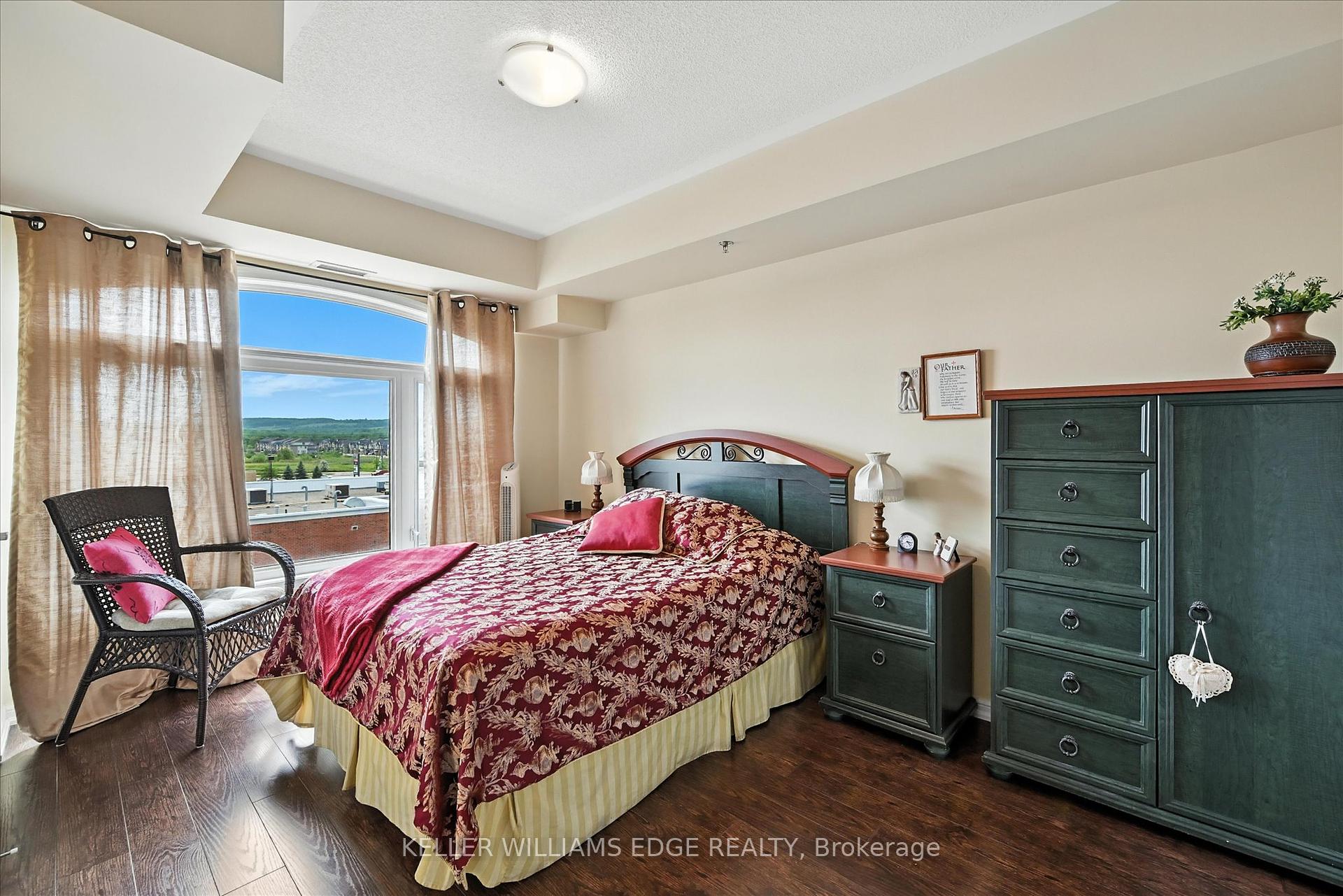 1 Bedroom Condo at 3070 Rotary, Burlington For sale