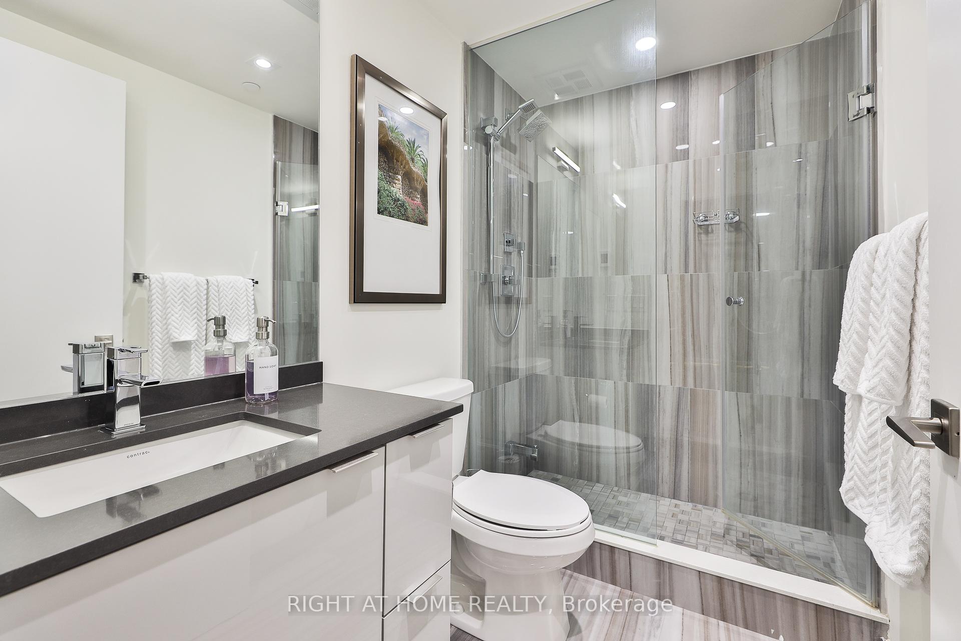 2 Bedrooms Condo at 430 Roncesvalles, Toronto For sale