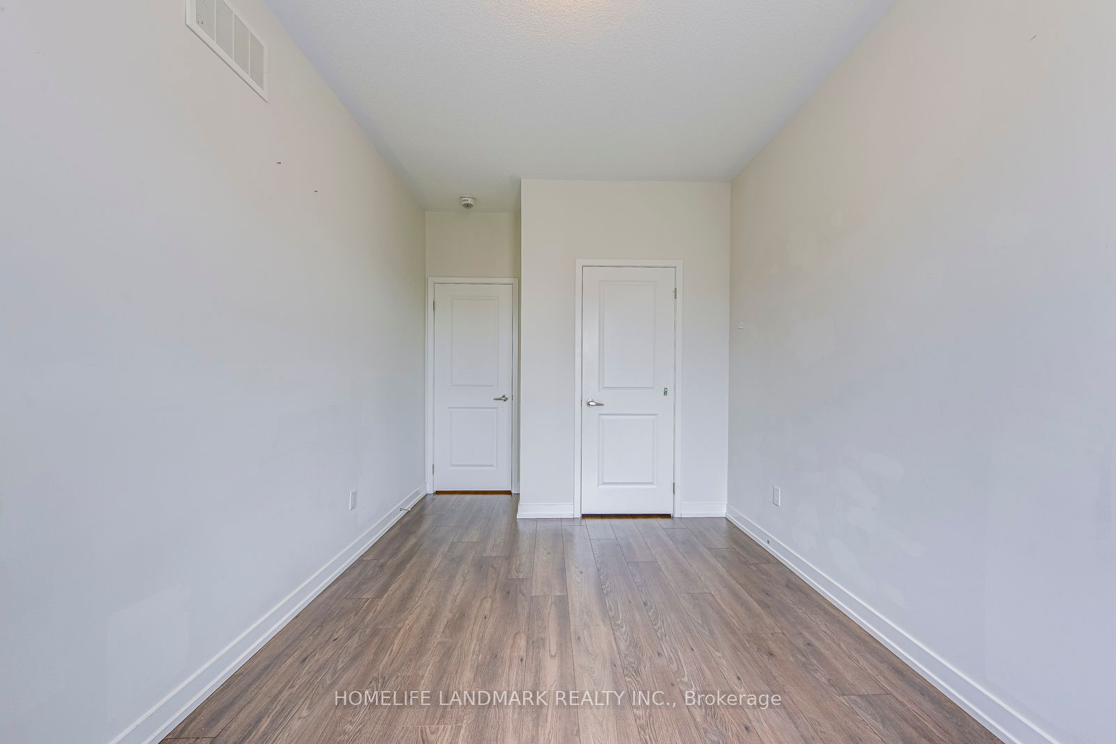 3098 Ernest Appelbe Boulevard