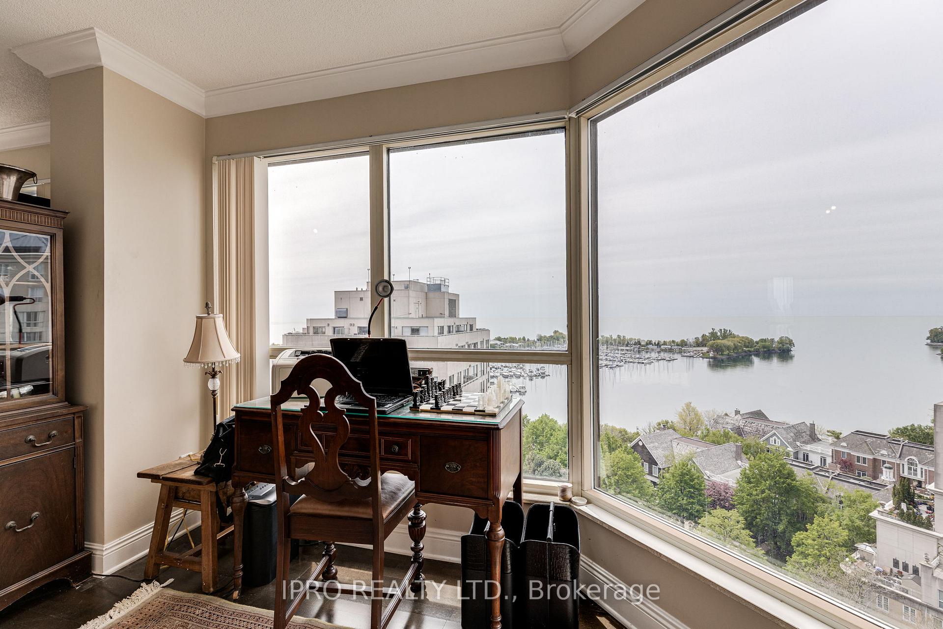 3 Bedrooms Condo at 2269 Lake Shore, Toronto For sale