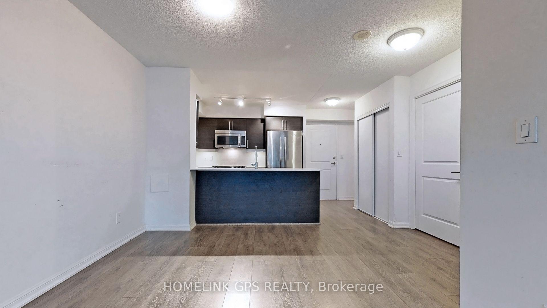 2 Bedrooms Condo at 35 Bastion, Toronto For sale