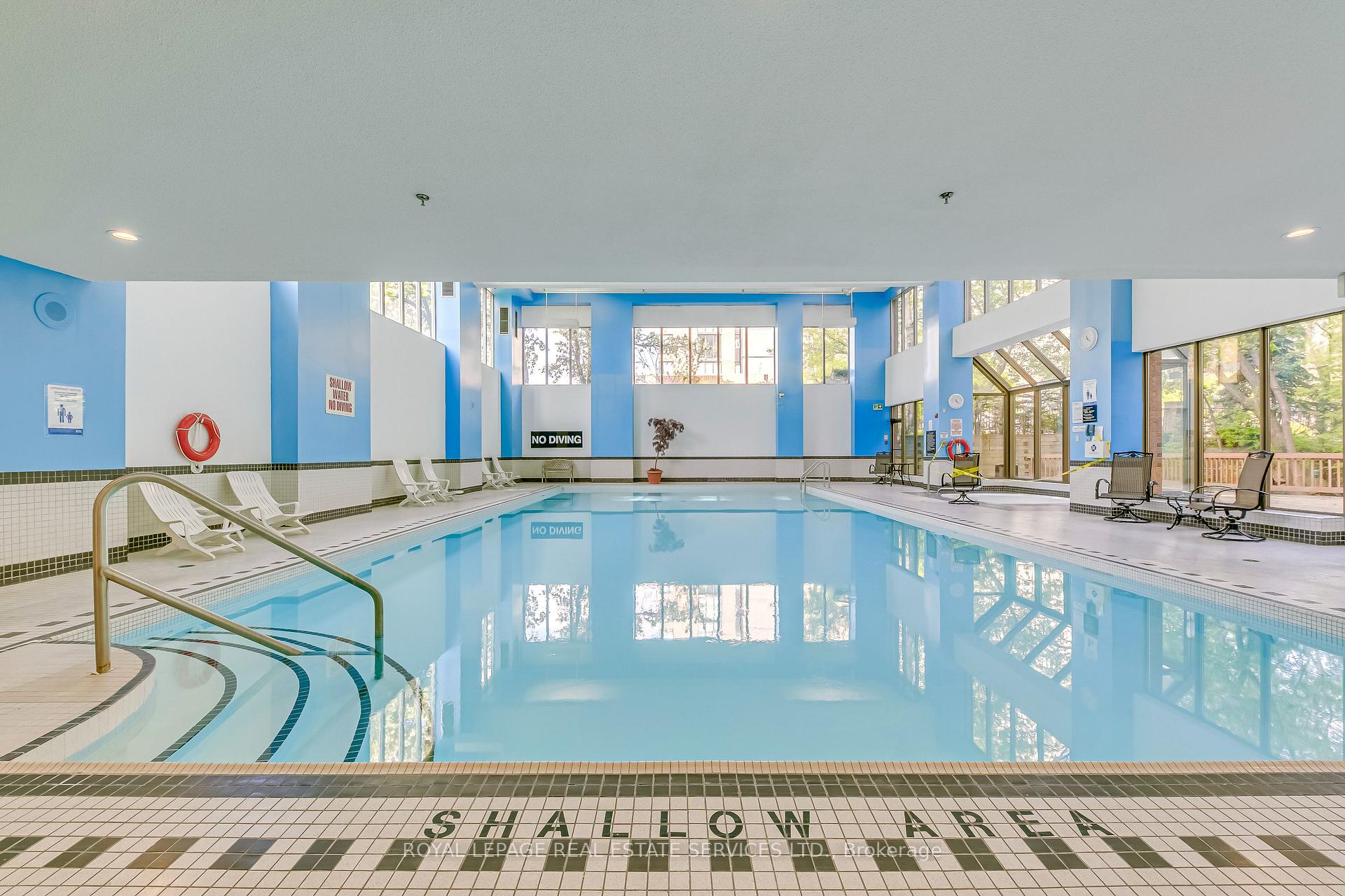 2 Bedrooms Condo at 3605 Kariya, Mississauga For sale