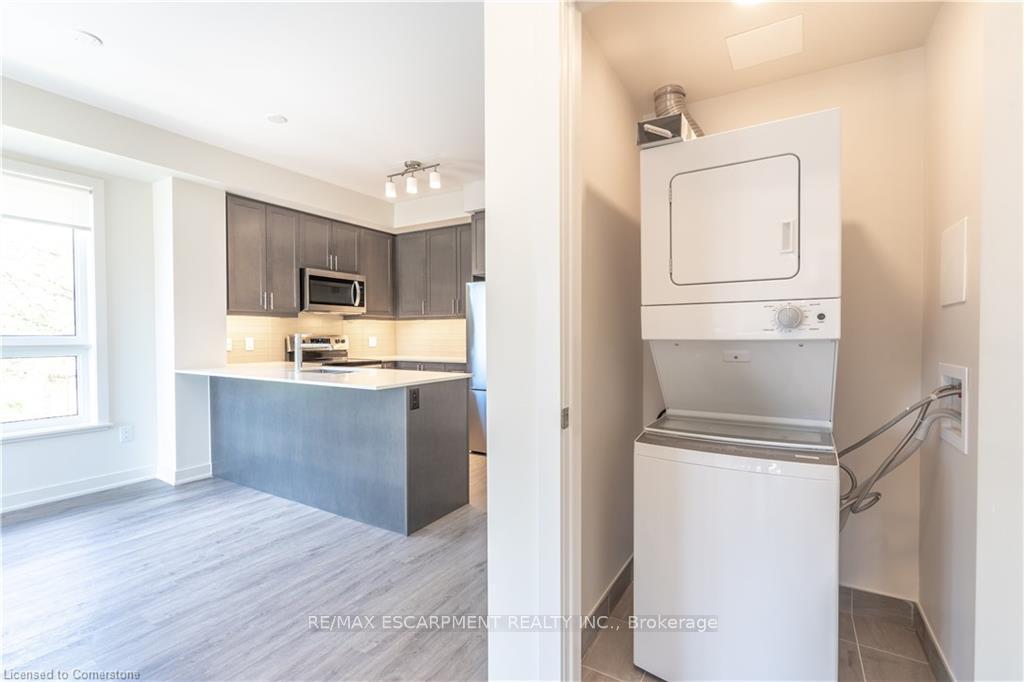 1 Bedroom Condo at 320 Plains, Burlington For sale