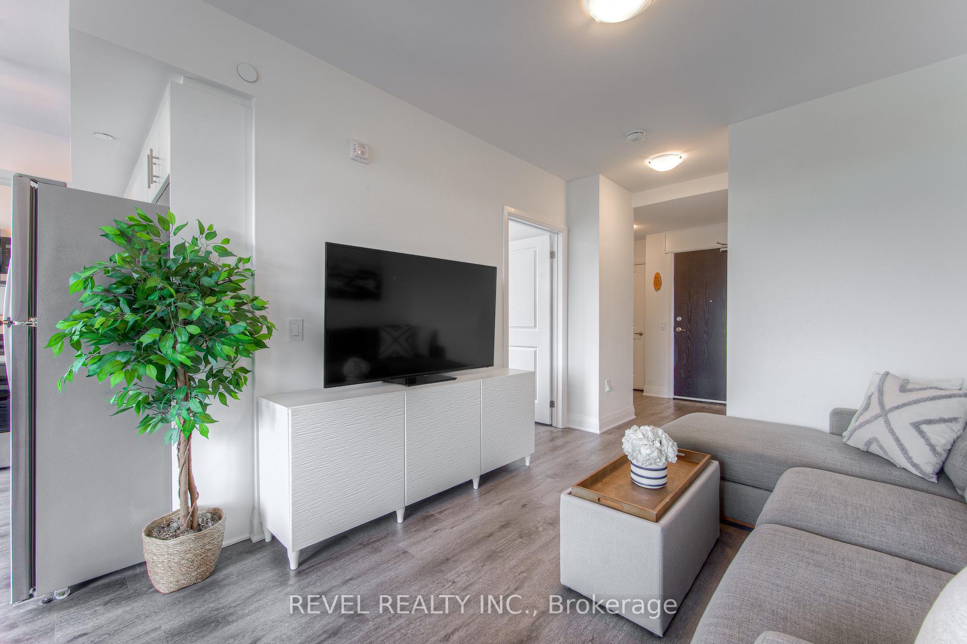 1 Bedroom Condo at 1936 Rymal, Hamilton For sale