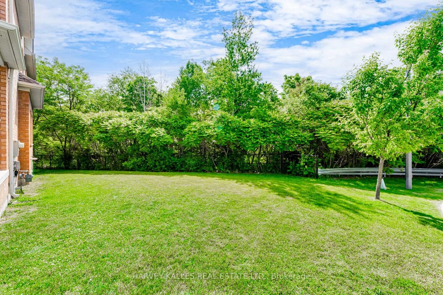 27 Rock Elm Court