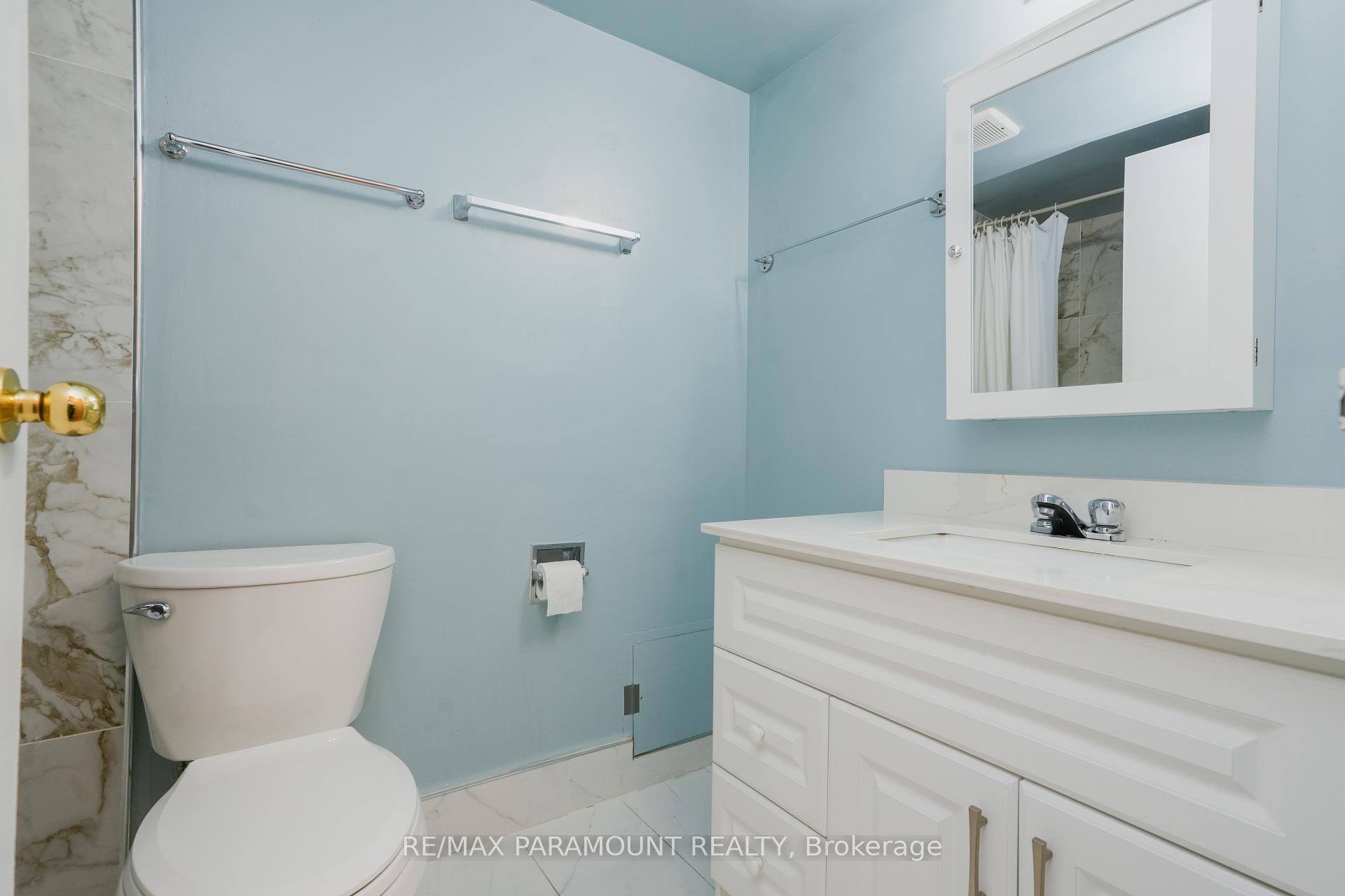 3 Bedrooms Condo at 234 Albion,  Toronto For sale