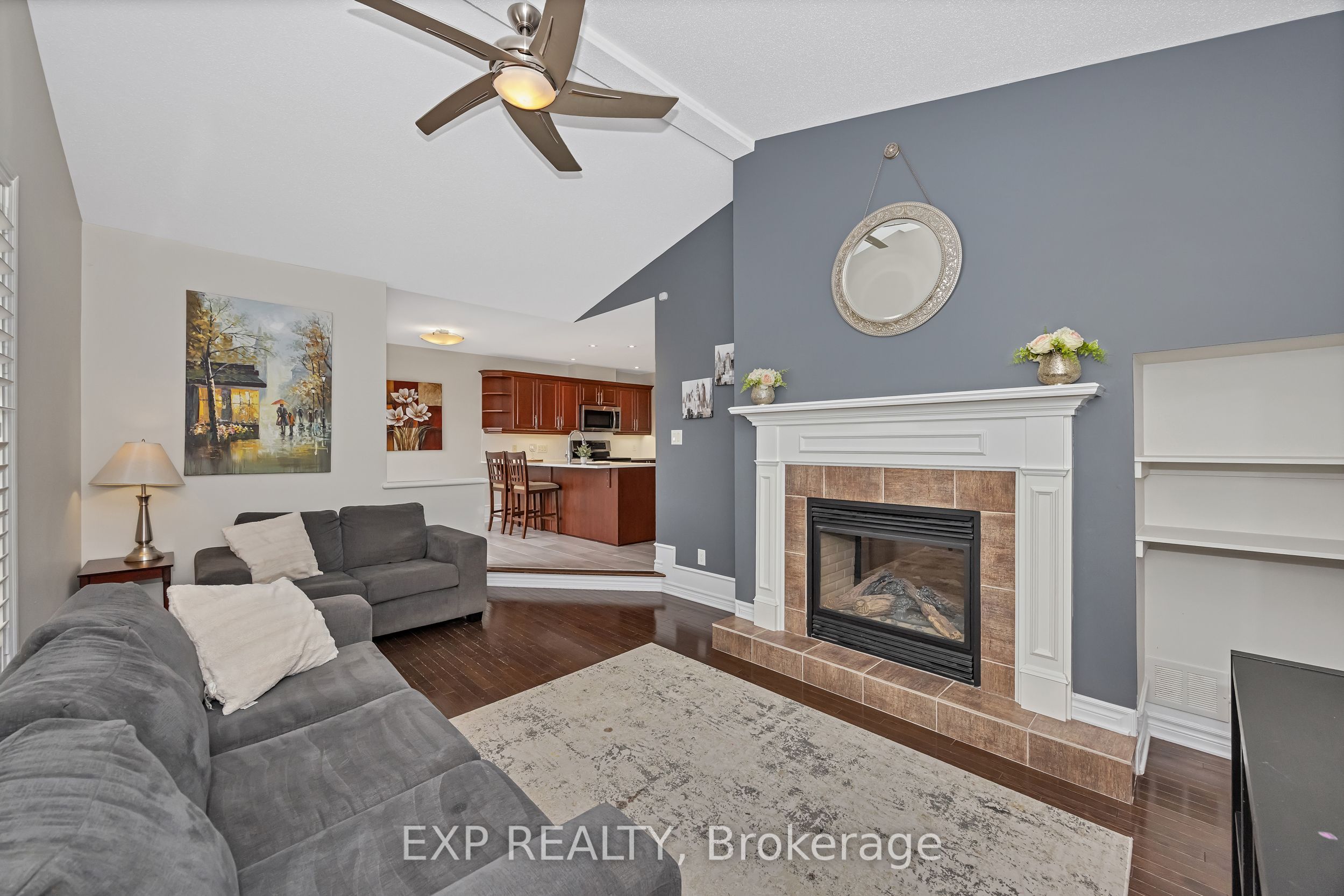 574 Dusty Miller Crescent, BlossomParkAirportandArea, ON K1V 2K2