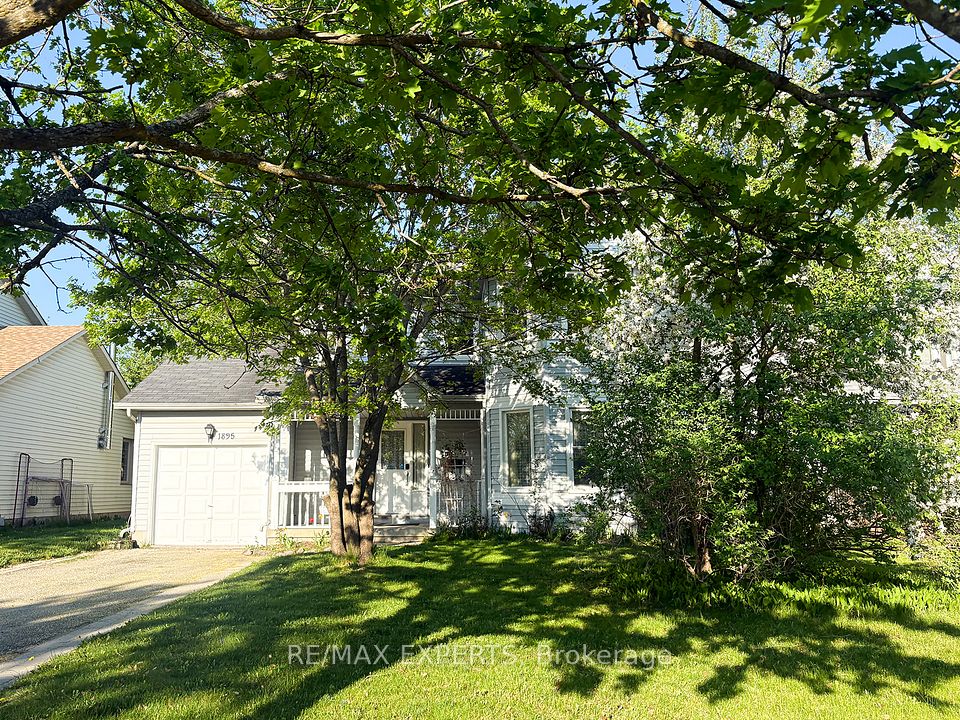 1895 Applewood Avenue, Innisfil, ON L9S 1W2