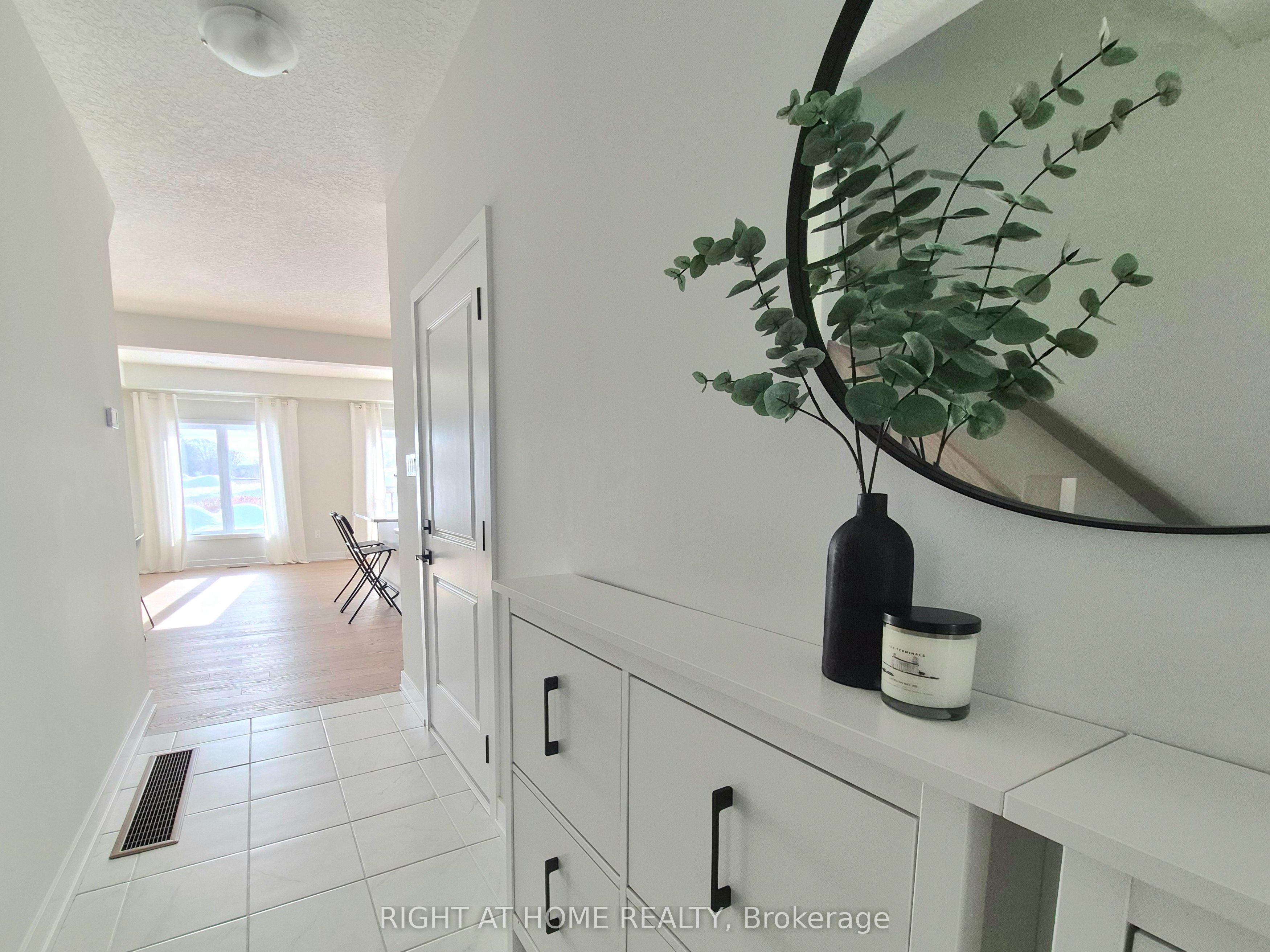 89 Archer Avenue