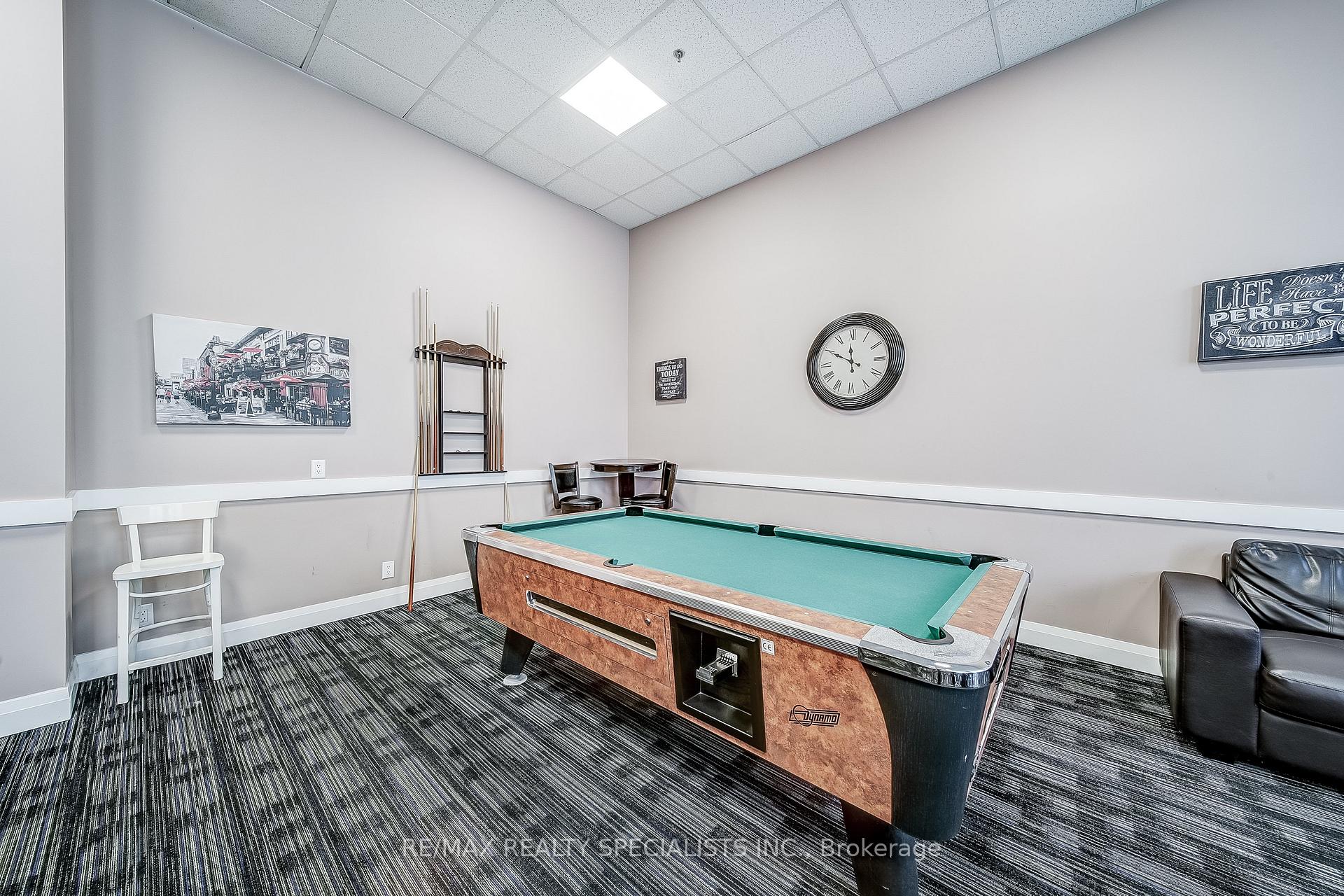 2 Bedrooms Condo at 24 Woodstream,  Vaughan For sale