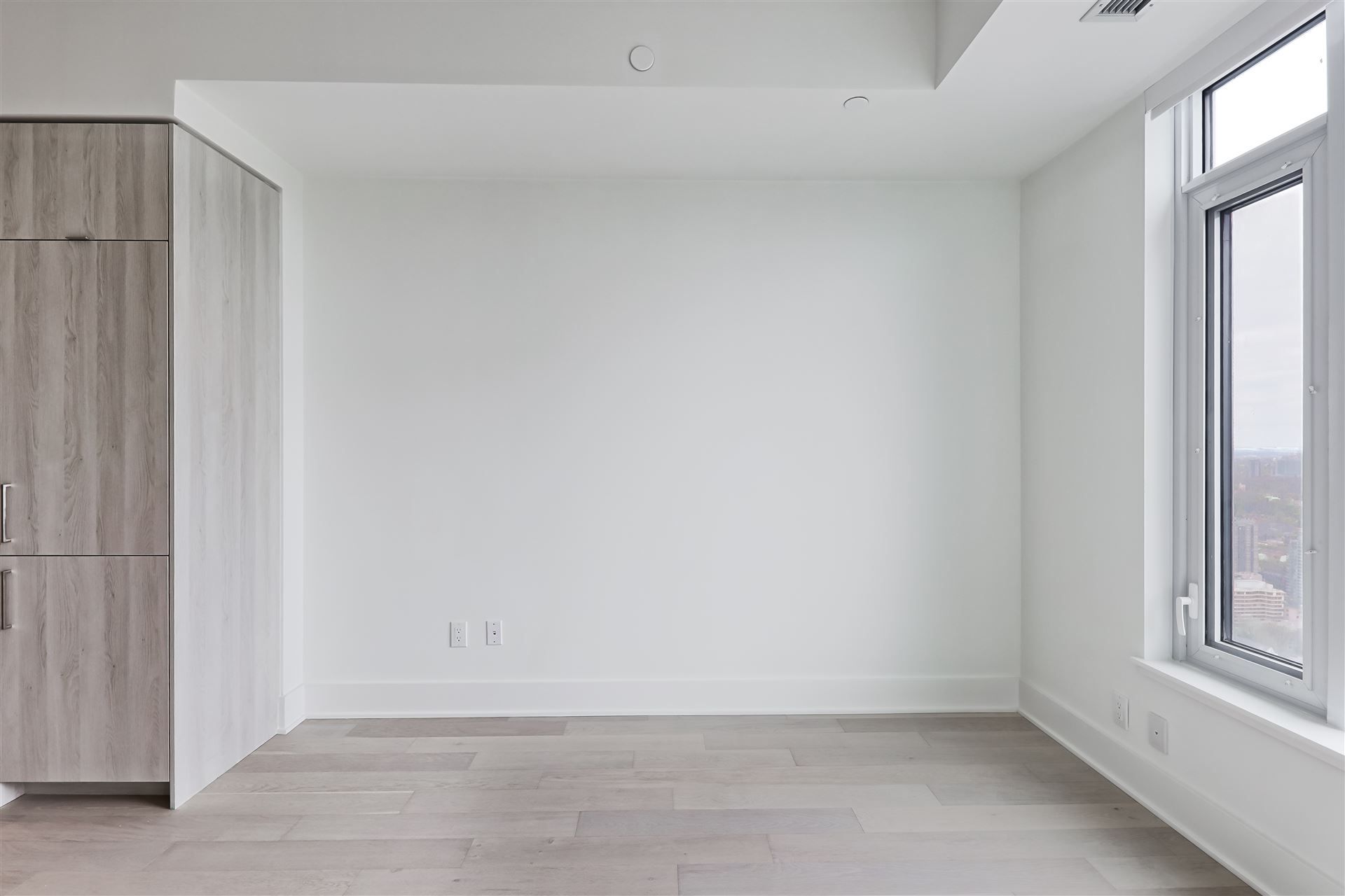 11 Yorkville Avenue 4503