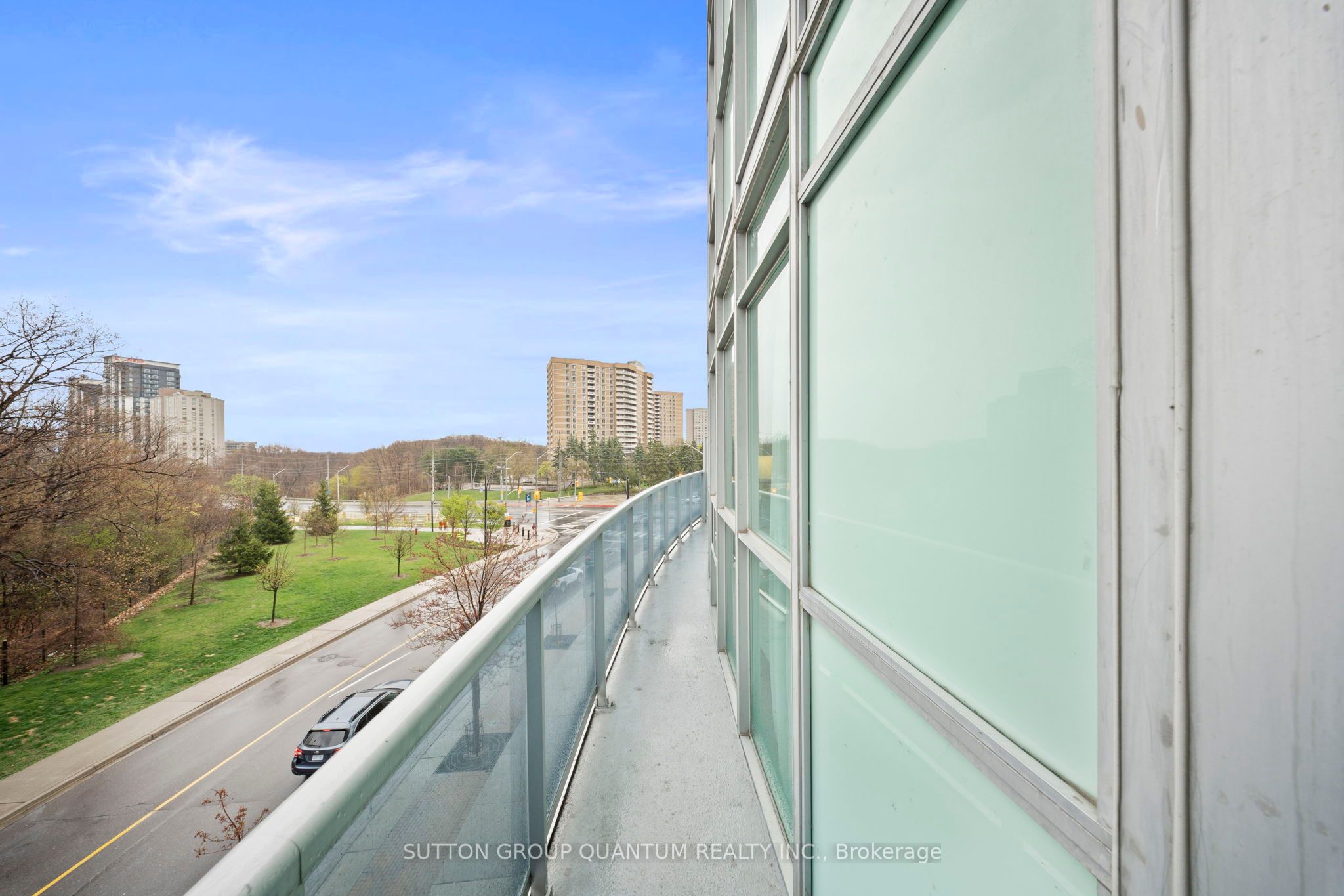 90 Absolute Avenue, #302