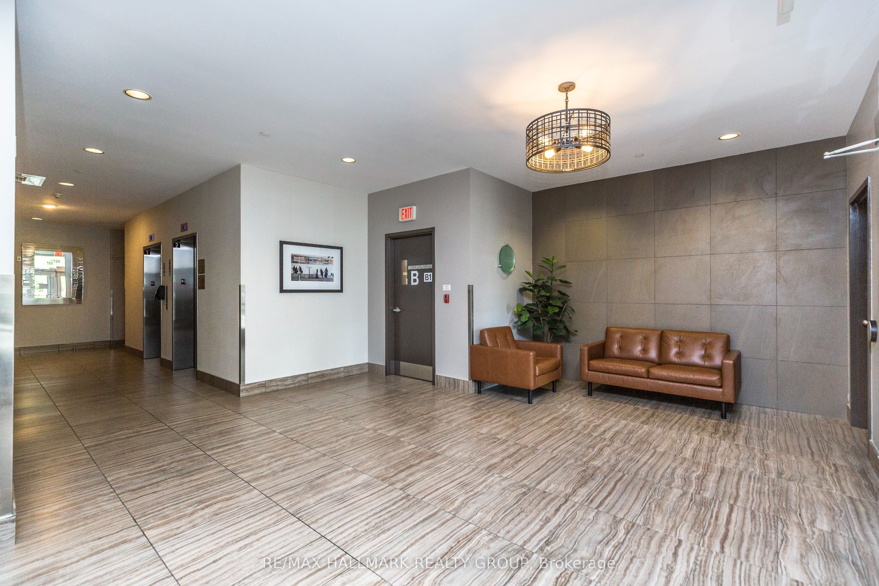 100 Champagne Avenue S #403, Dows Lake - Civic Hospital and Area 4503 - West Centre Town
