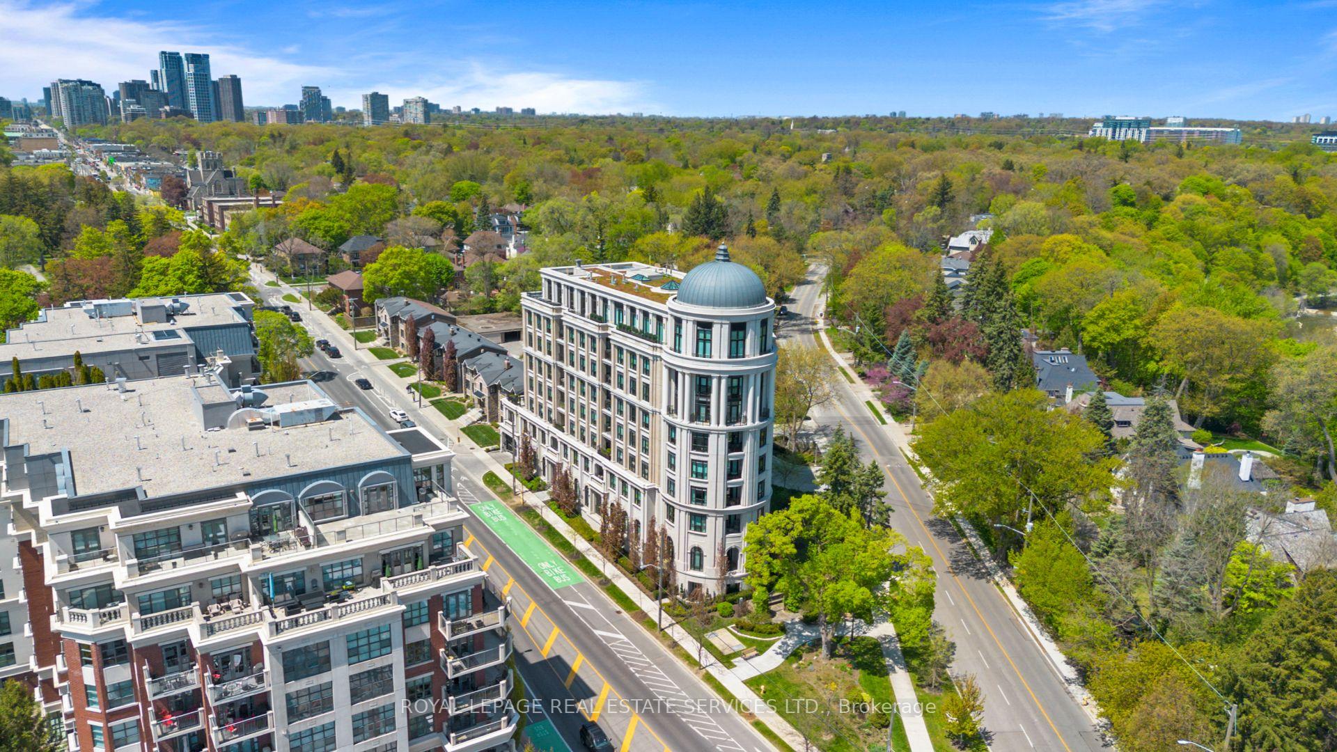 2 Bedrooms Condo at 4 The Kingsway, Toronto For sale