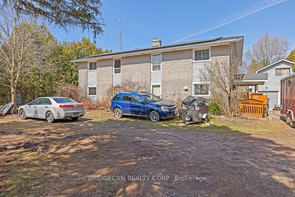 827 6th Concession