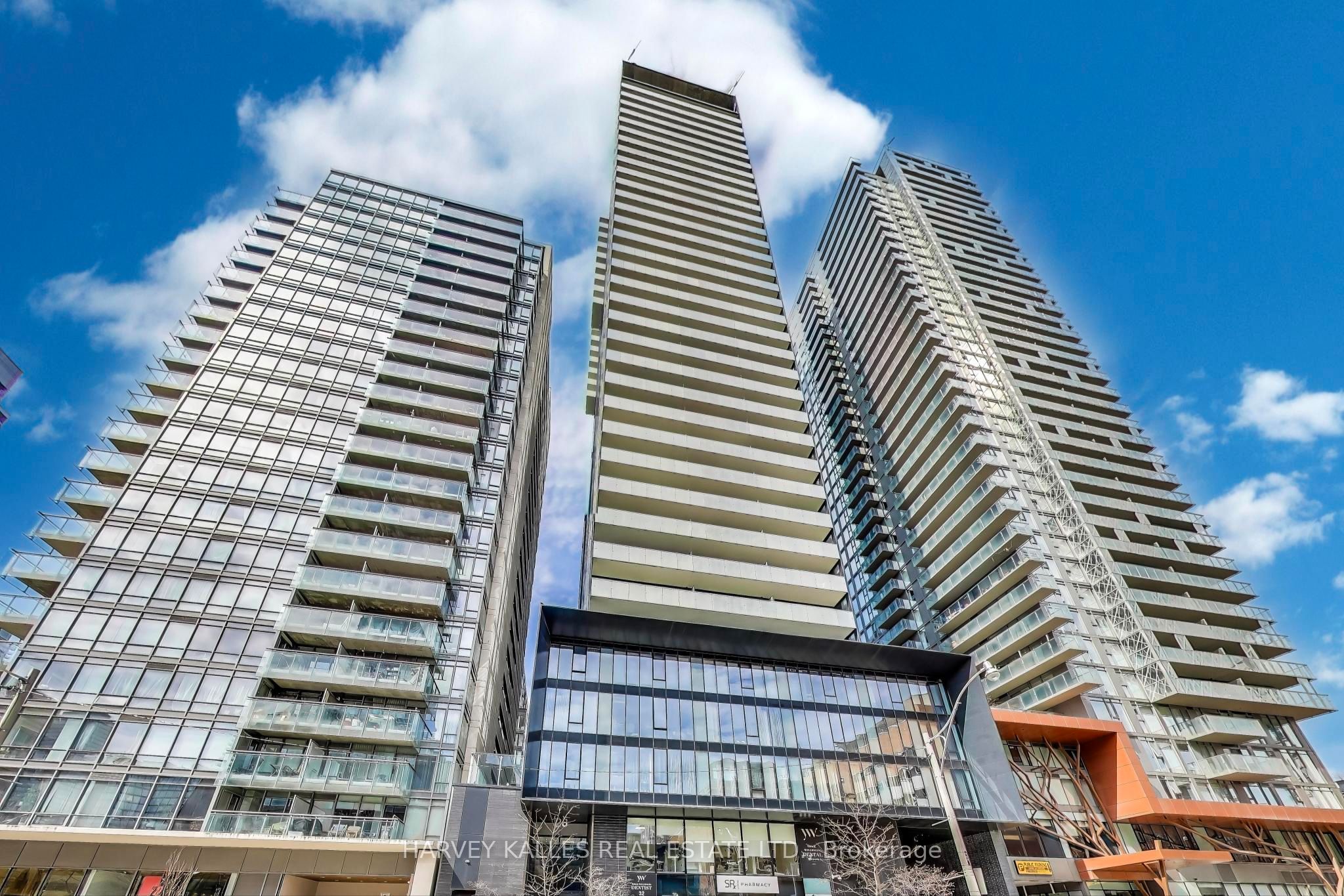 28 Wellesley Street E, #2408