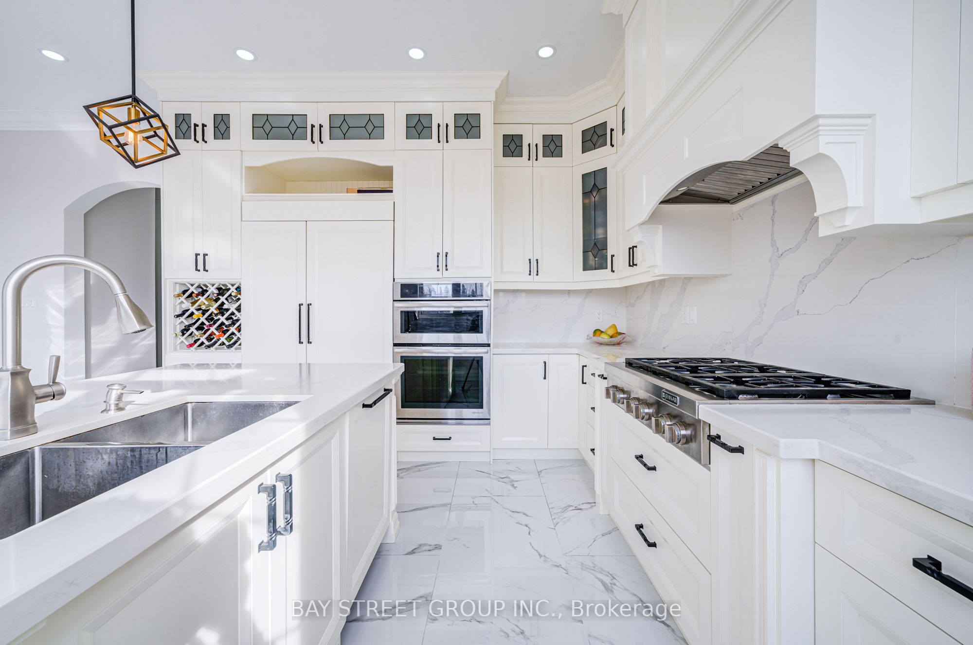 263 Baker Hill Boulevard