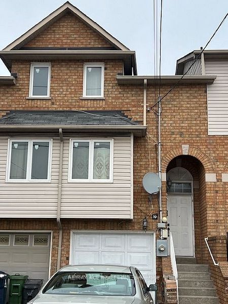 19 Warner Ave