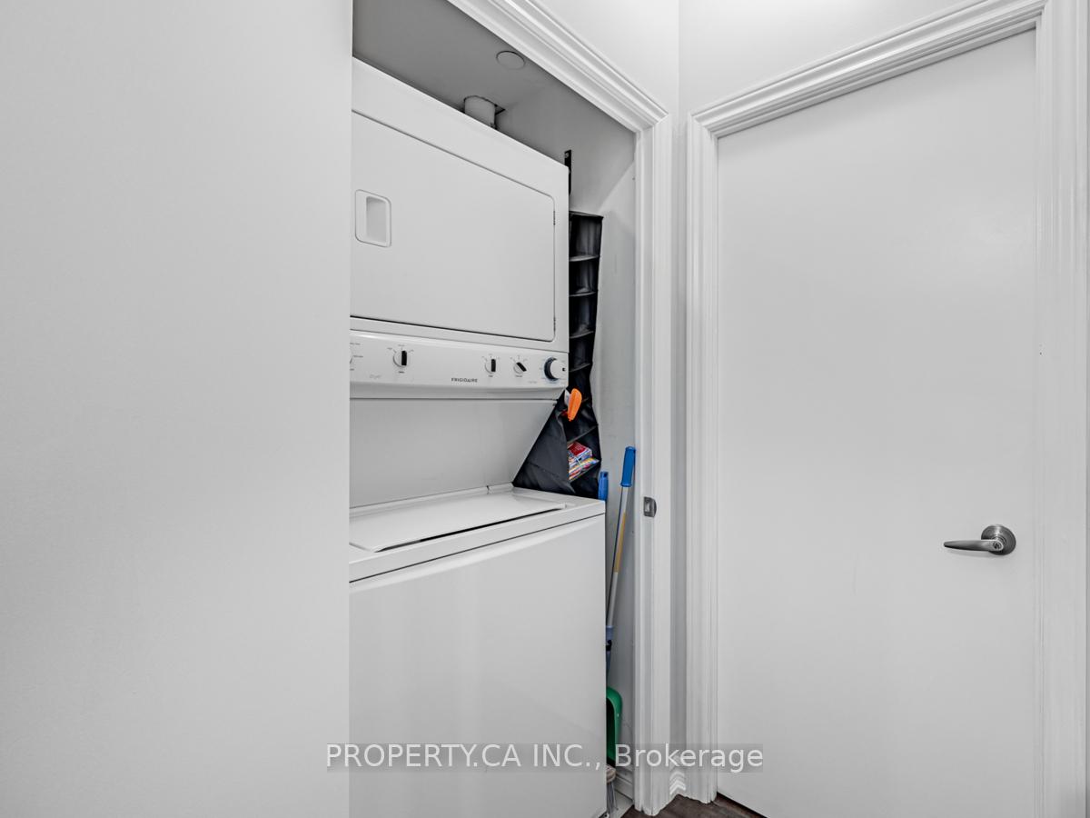 2 Bedrooms Condo at 1328 Birchmount, Toronto For sale
