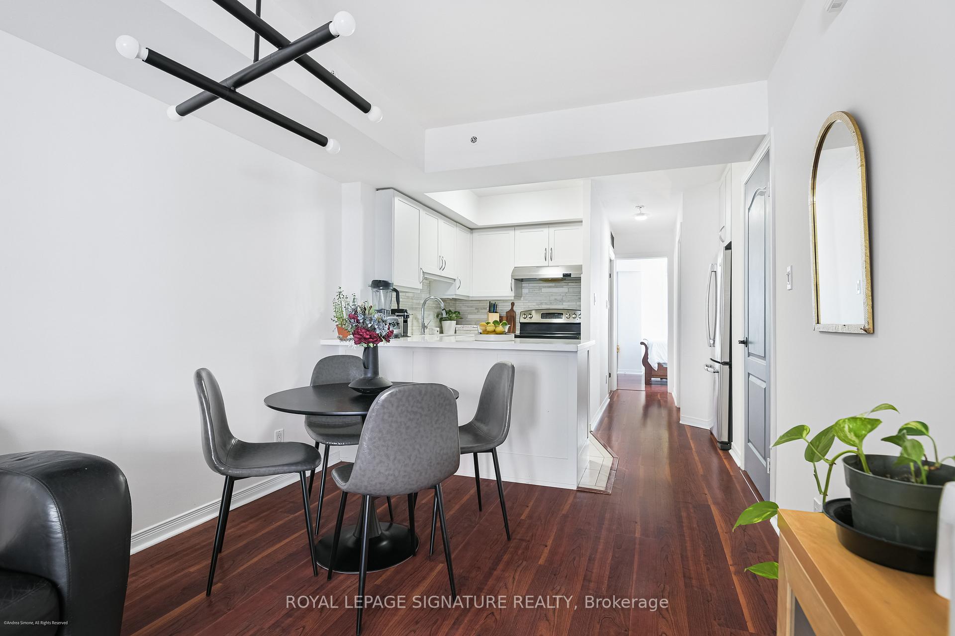 2 Bedrooms Condo at 12 Sudbury,  Toronto For sale