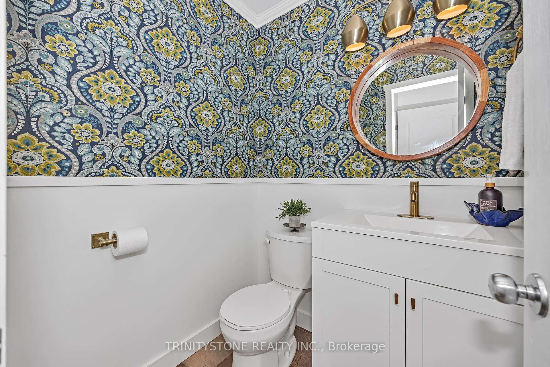 Photo of 518 Dalewood Crescent, StittsvilleMunsterRichmond, ON K2S 0L3