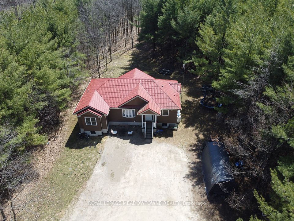 9341 Sideroad 9