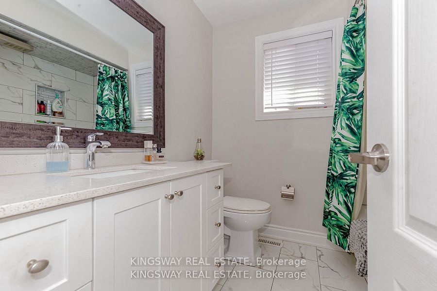 1395 Tyneburn Crescent