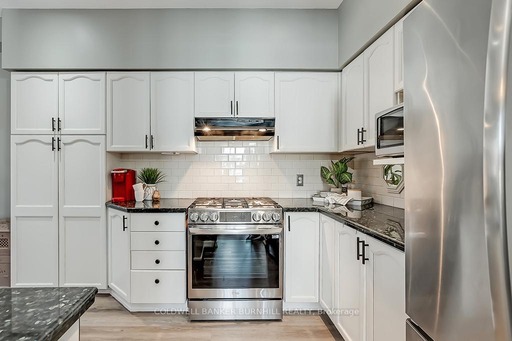 3 Bedrooms Condo at 1375 STEPHENSON,  Burlington For sale