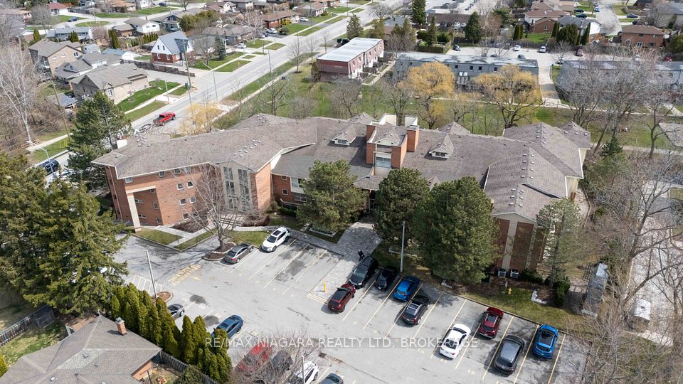 244 Lakeshore Road