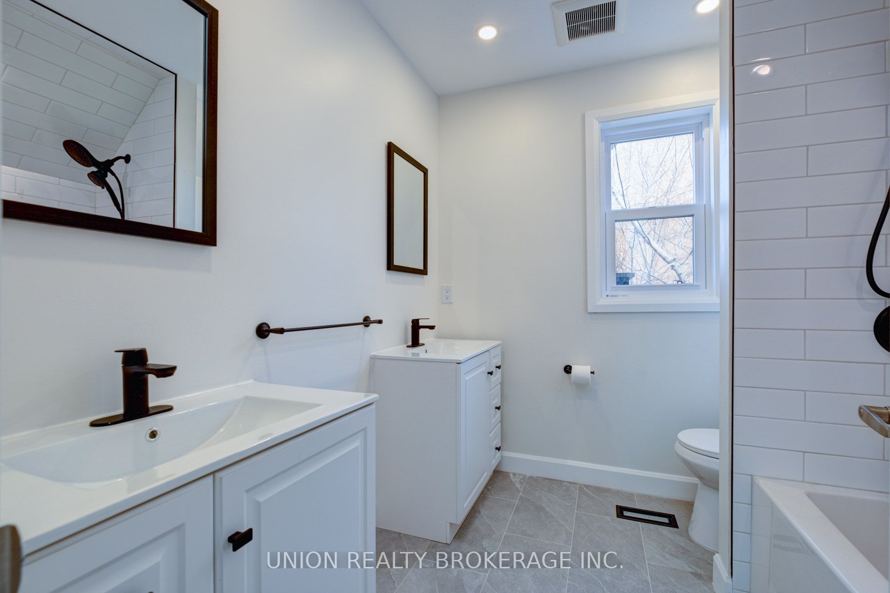 20 Norwood Terrace, ##UPPER