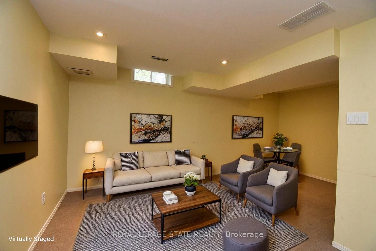 3 Bedrooms Condo at 565 Rymal, Hamilton For sale
