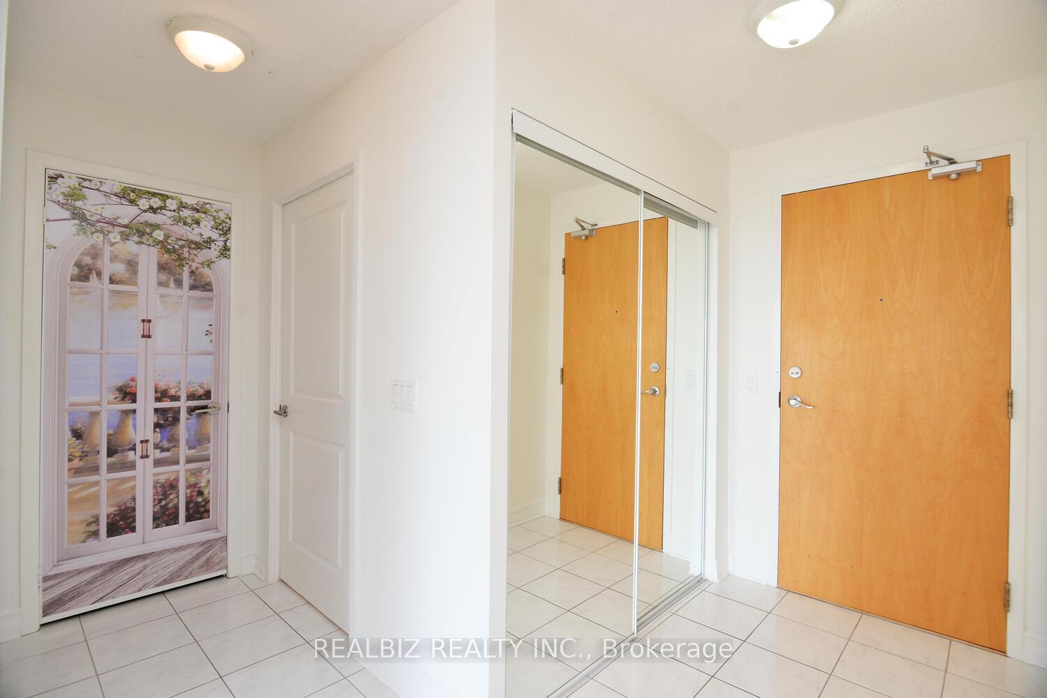 3 Bedrooms Condo at 4968 Yonge, Toronto For sale